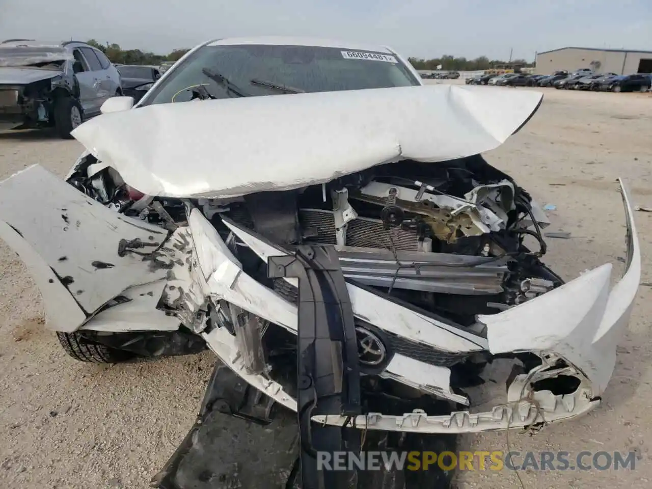 9 Photograph of a damaged car 5YFEPRAE7LP124342 TOYOTA COROLLA 2020