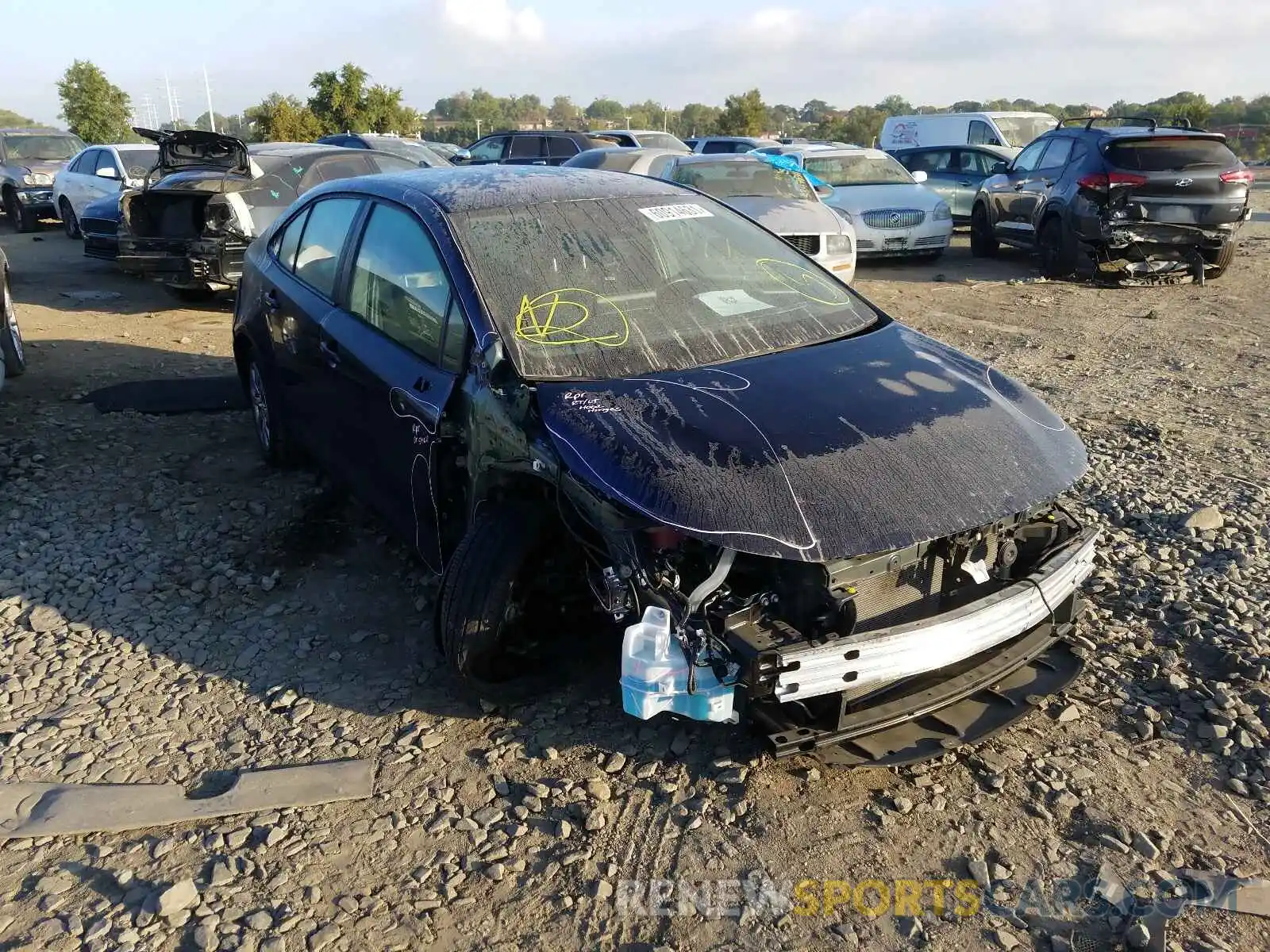 1 Photograph of a damaged car 5YFEPRAE7LP124602 TOYOTA COROLLA 2020