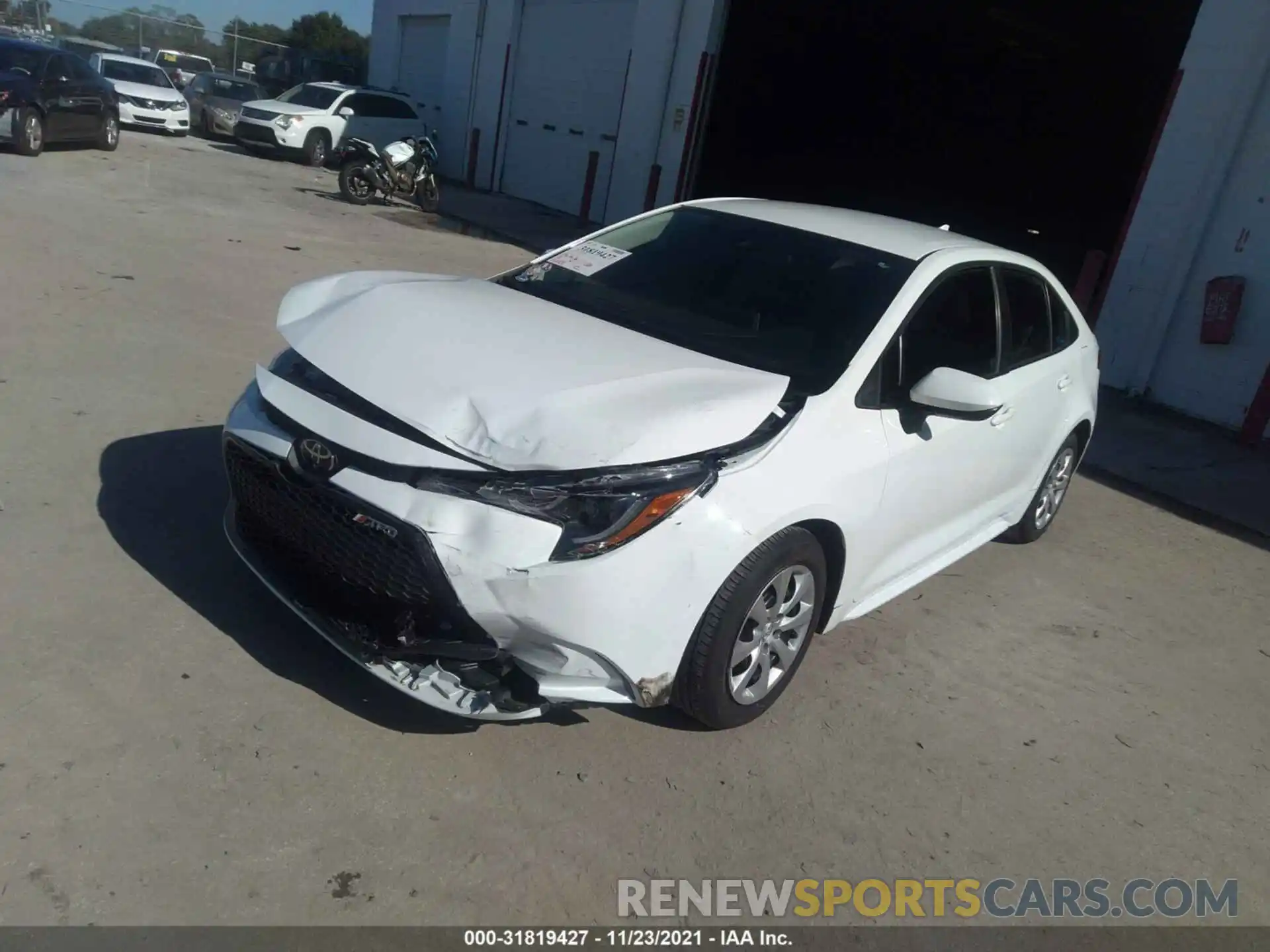 2 Photograph of a damaged car 5YFEPRAE7LP124714 TOYOTA COROLLA 2020