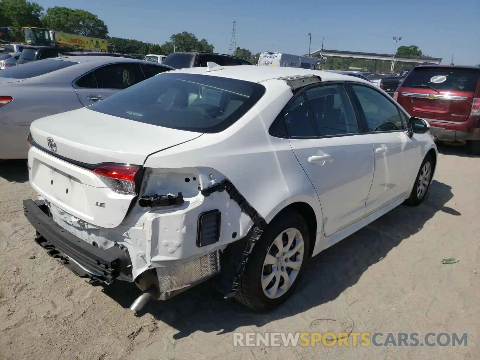 4 Photograph of a damaged car 5YFEPRAE7LP124874 TOYOTA COROLLA 2020