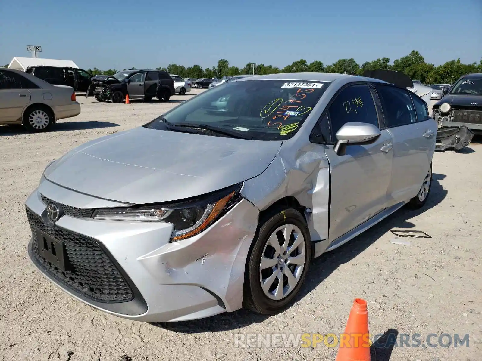 2 Photograph of a damaged car 5YFEPRAE7LP126916 TOYOTA COROLLA 2020