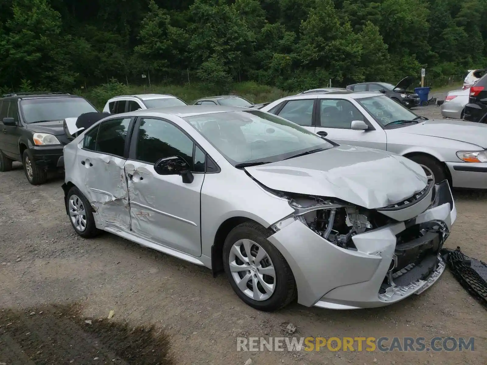 1 Photograph of a damaged car 5YFEPRAE7LP127712 TOYOTA COROLLA 2020