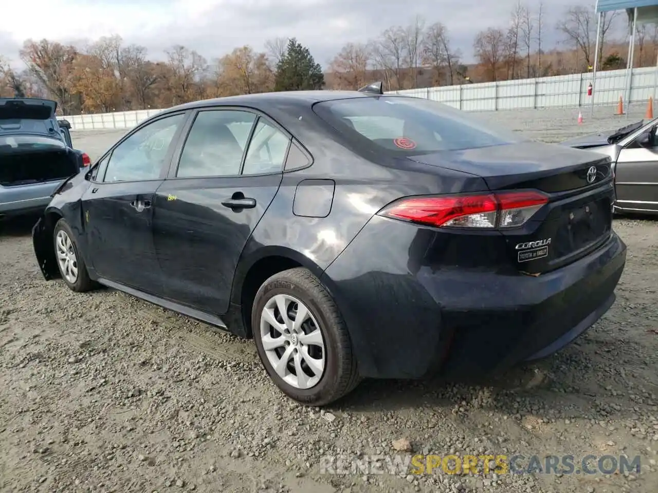 3 Photograph of a damaged car 5YFEPRAE7LP128715 TOYOTA COROLLA 2020