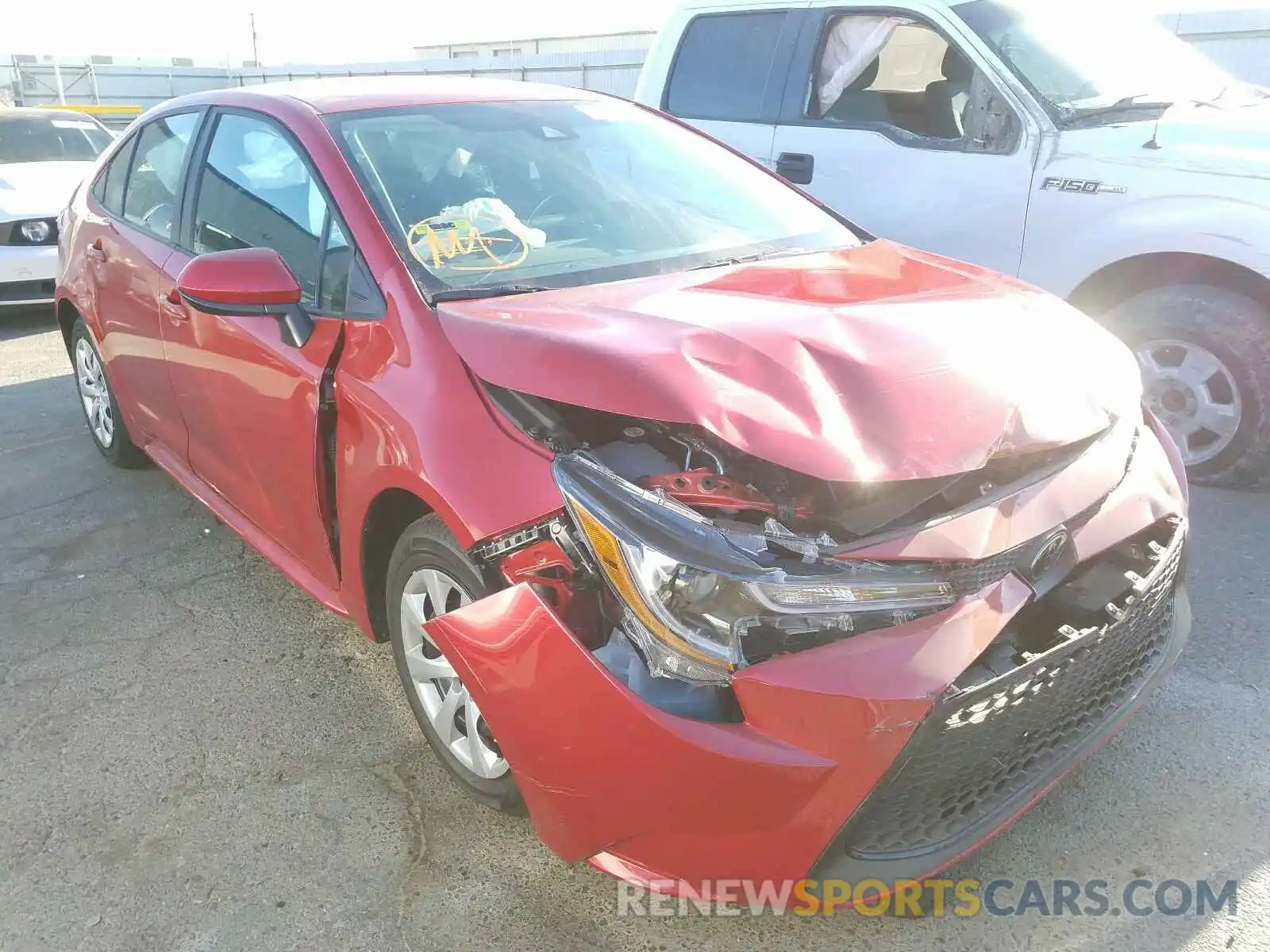 1 Photograph of a damaged car 5YFEPRAE7LP129007 TOYOTA COROLLA 2020