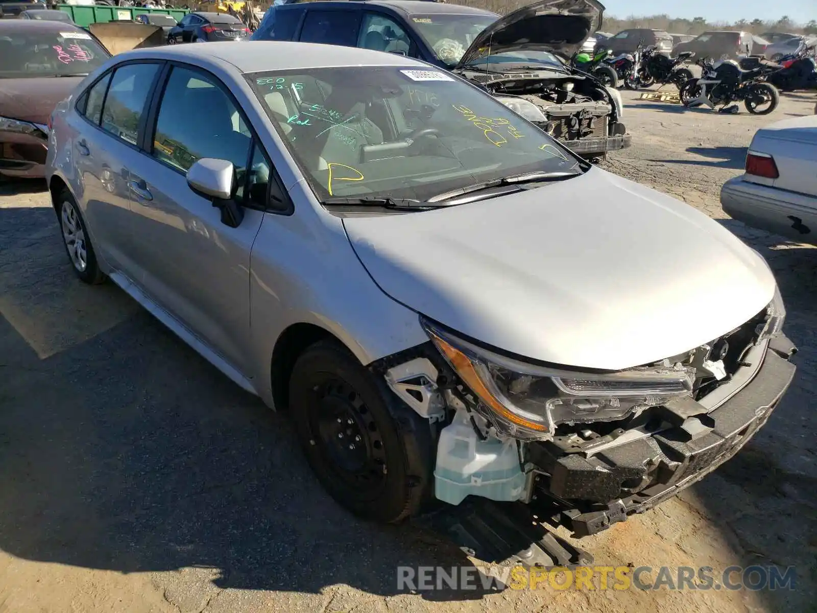 1 Photograph of a damaged car 5YFEPRAE7LP132943 TOYOTA COROLLA 2020