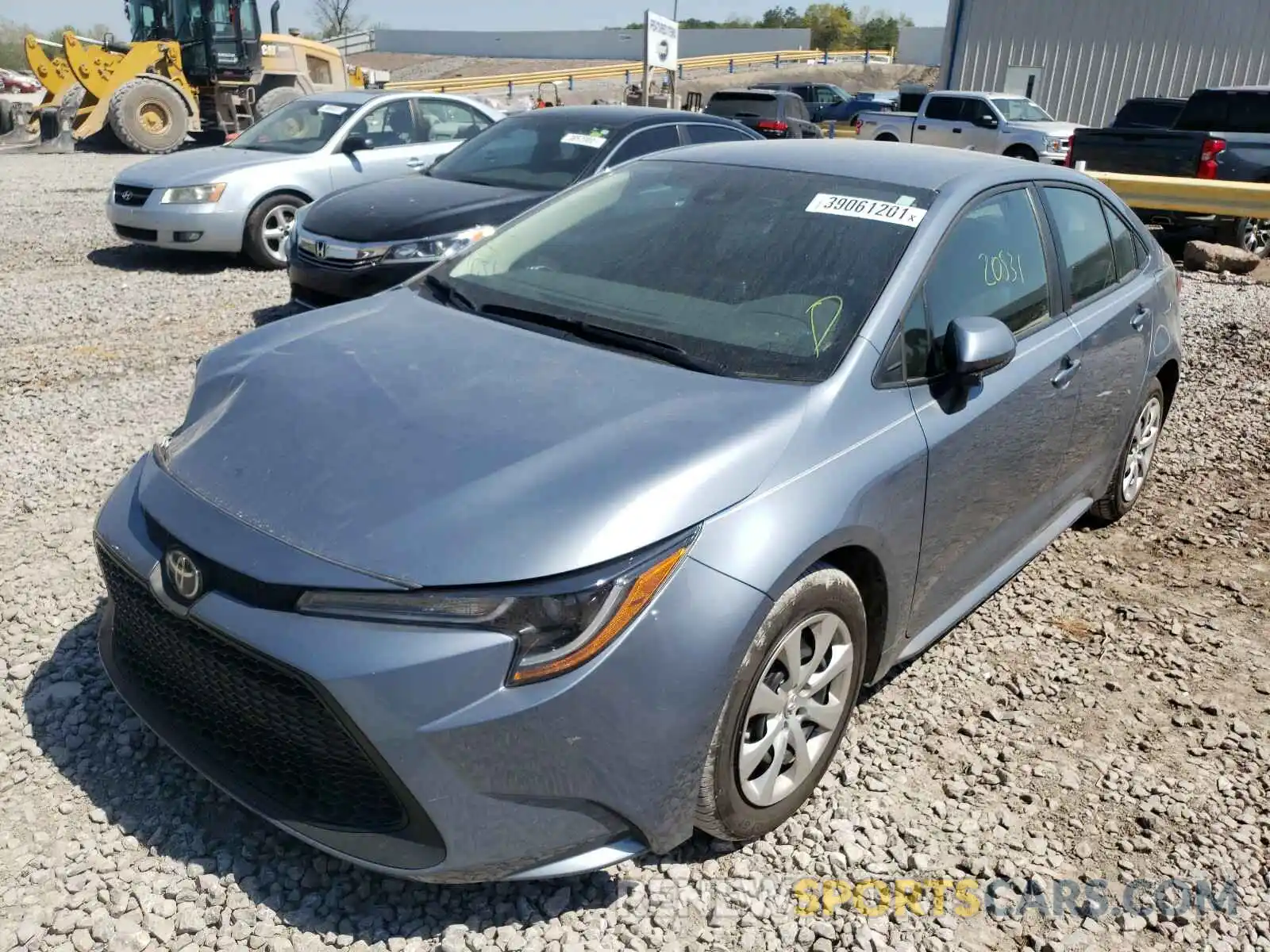 2 Photograph of a damaged car 5YFEPRAE7LP137043 TOYOTA COROLLA 2020