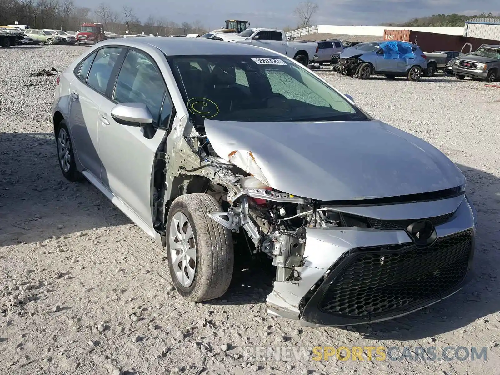 1 Photograph of a damaged car 5YFEPRAE7LP137477 TOYOTA COROLLA 2020