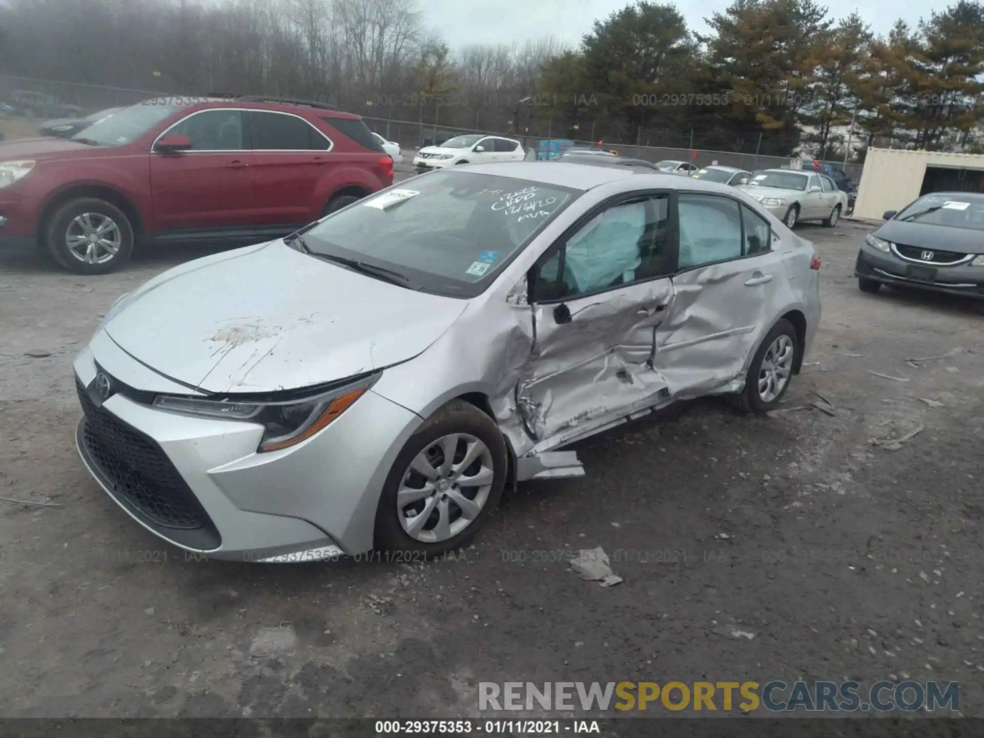 2 Photograph of a damaged car 5YFEPRAE7LP138029 TOYOTA COROLLA 2020