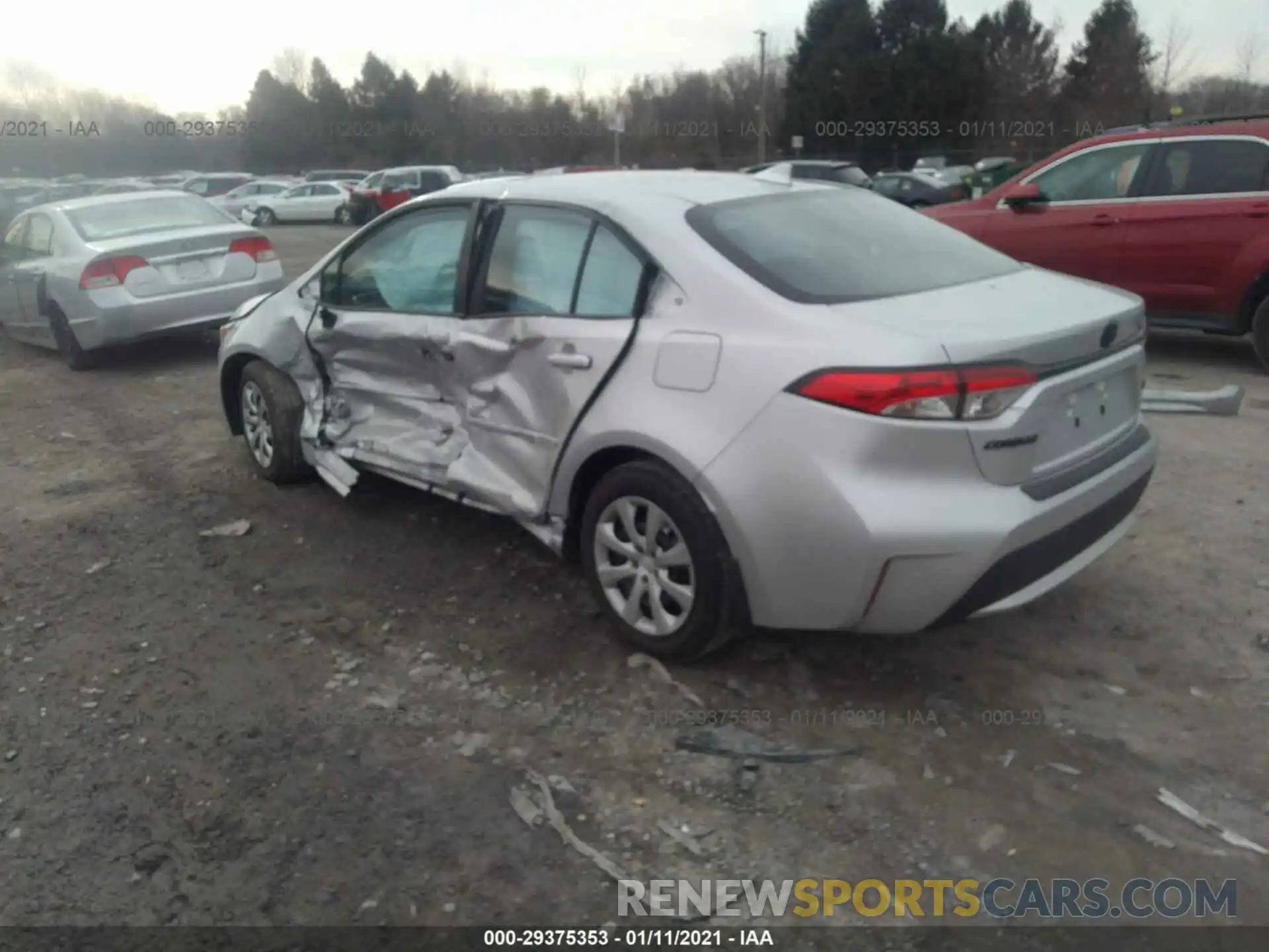 3 Photograph of a damaged car 5YFEPRAE7LP138029 TOYOTA COROLLA 2020