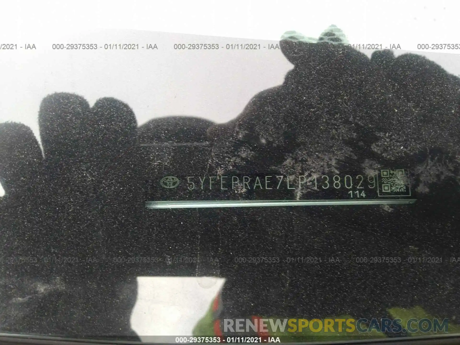 9 Photograph of a damaged car 5YFEPRAE7LP138029 TOYOTA COROLLA 2020