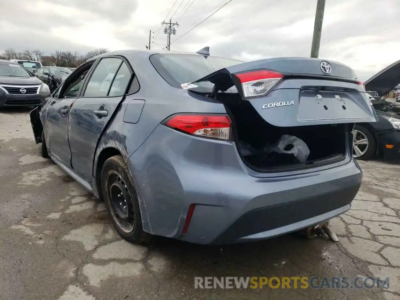 3 Photograph of a damaged car 5YFEPRAE7LP140511 TOYOTA COROLLA 2020