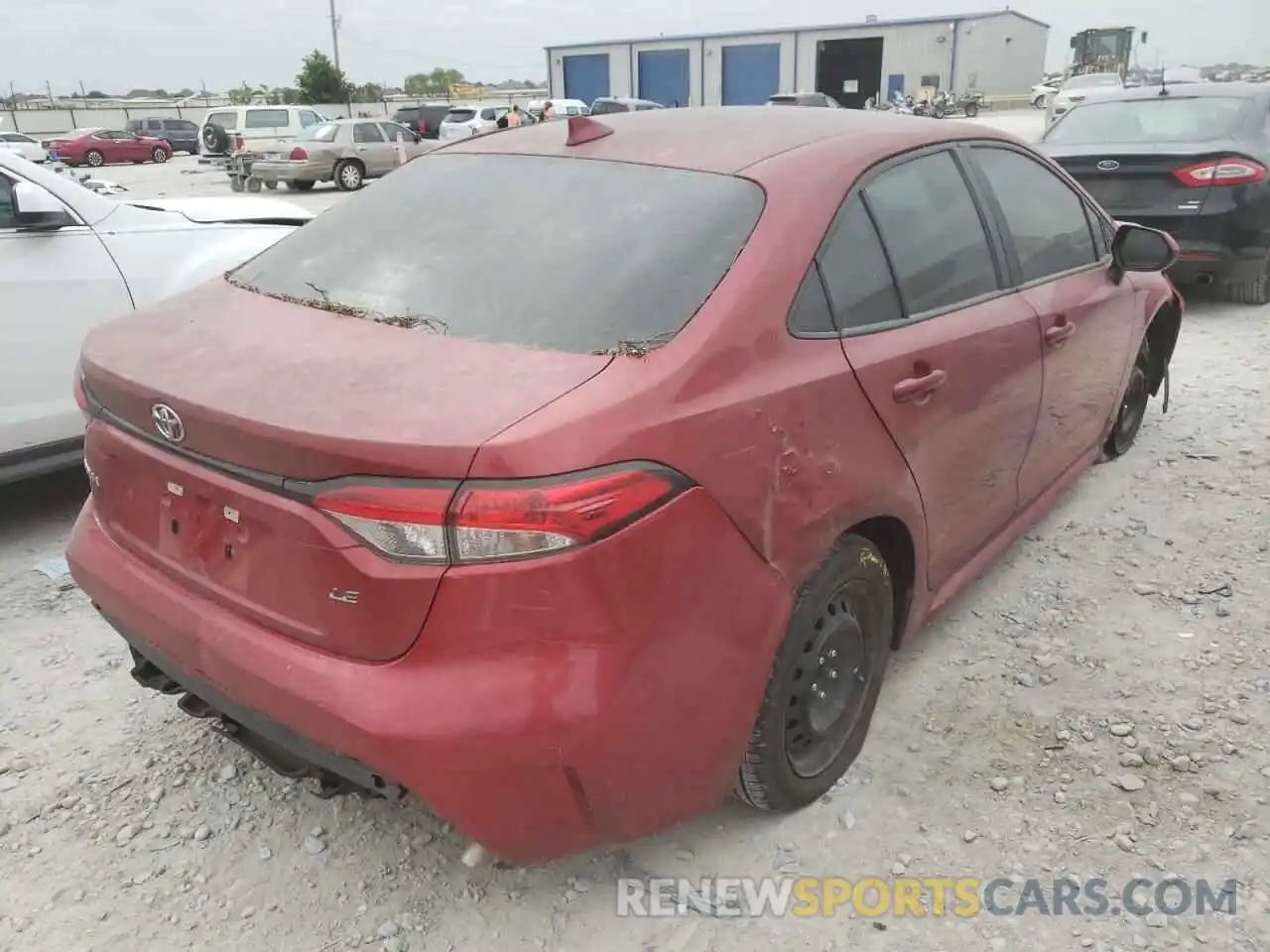 4 Photograph of a damaged car 5YFEPRAE7LP140640 TOYOTA COROLLA 2020