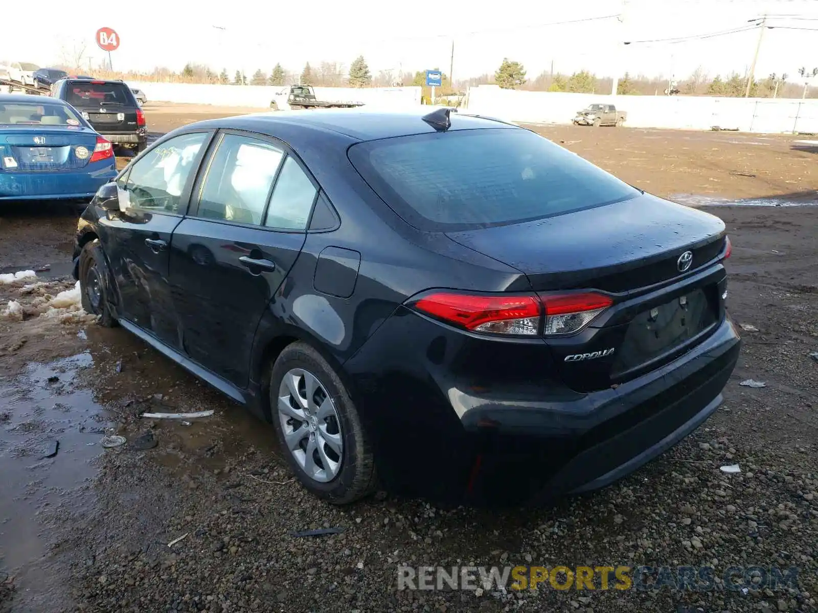 3 Photograph of a damaged car 5YFEPRAE7LP142369 TOYOTA COROLLA 2020