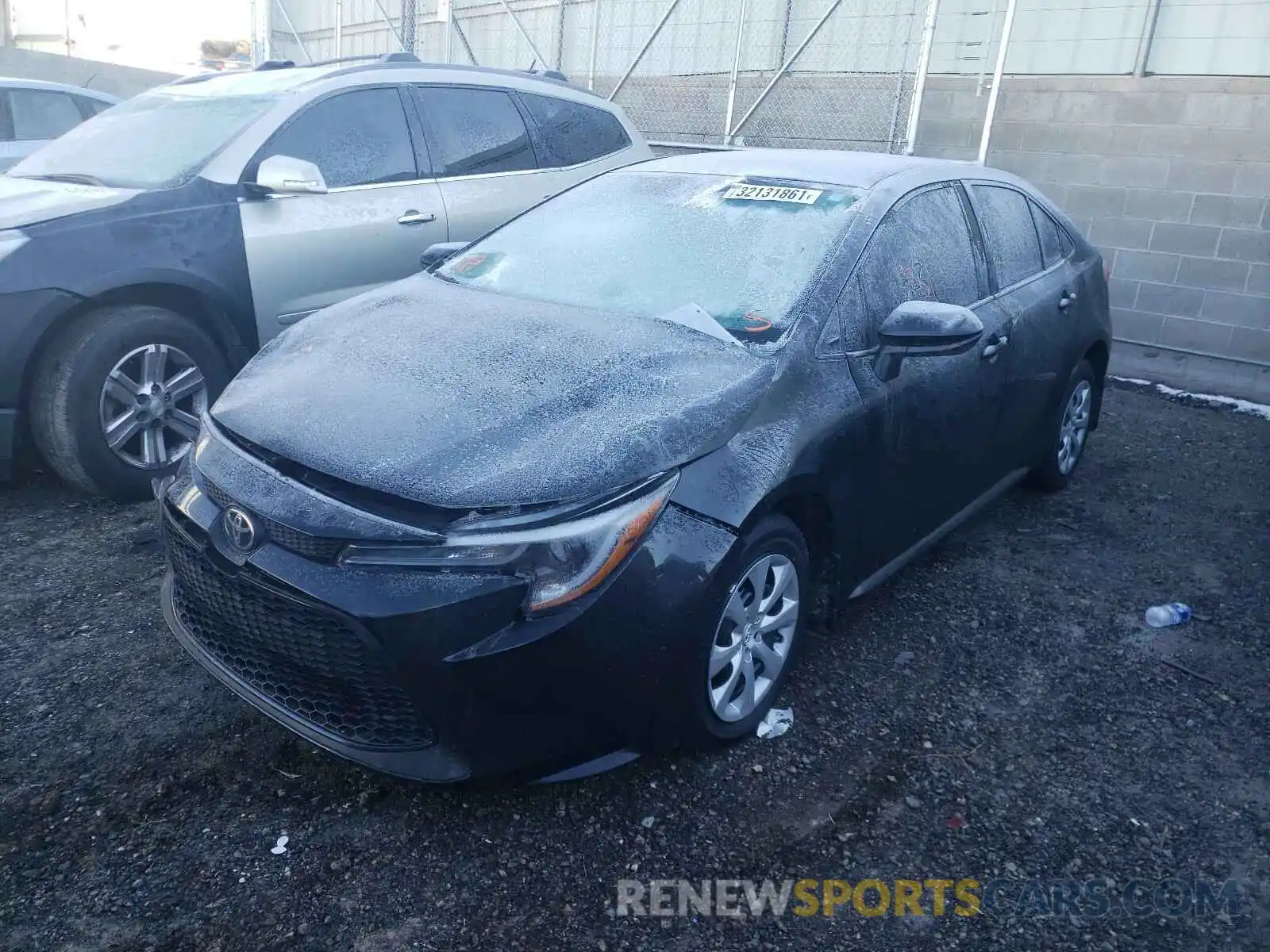 2 Photograph of a damaged car 5YFEPRAE7LP142520 TOYOTA COROLLA 2020