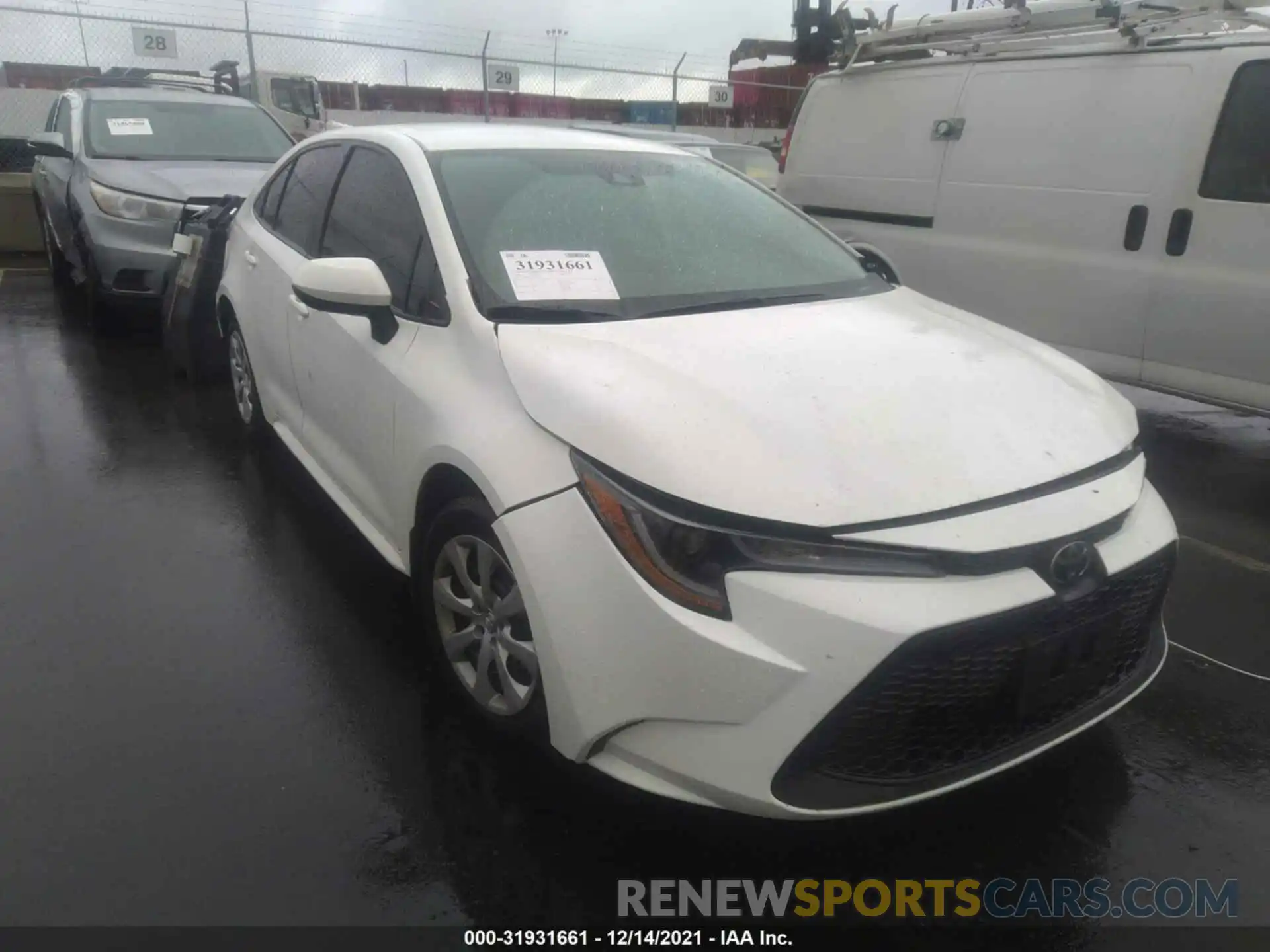 1 Photograph of a damaged car 5YFEPRAE7LP144980 TOYOTA COROLLA 2020