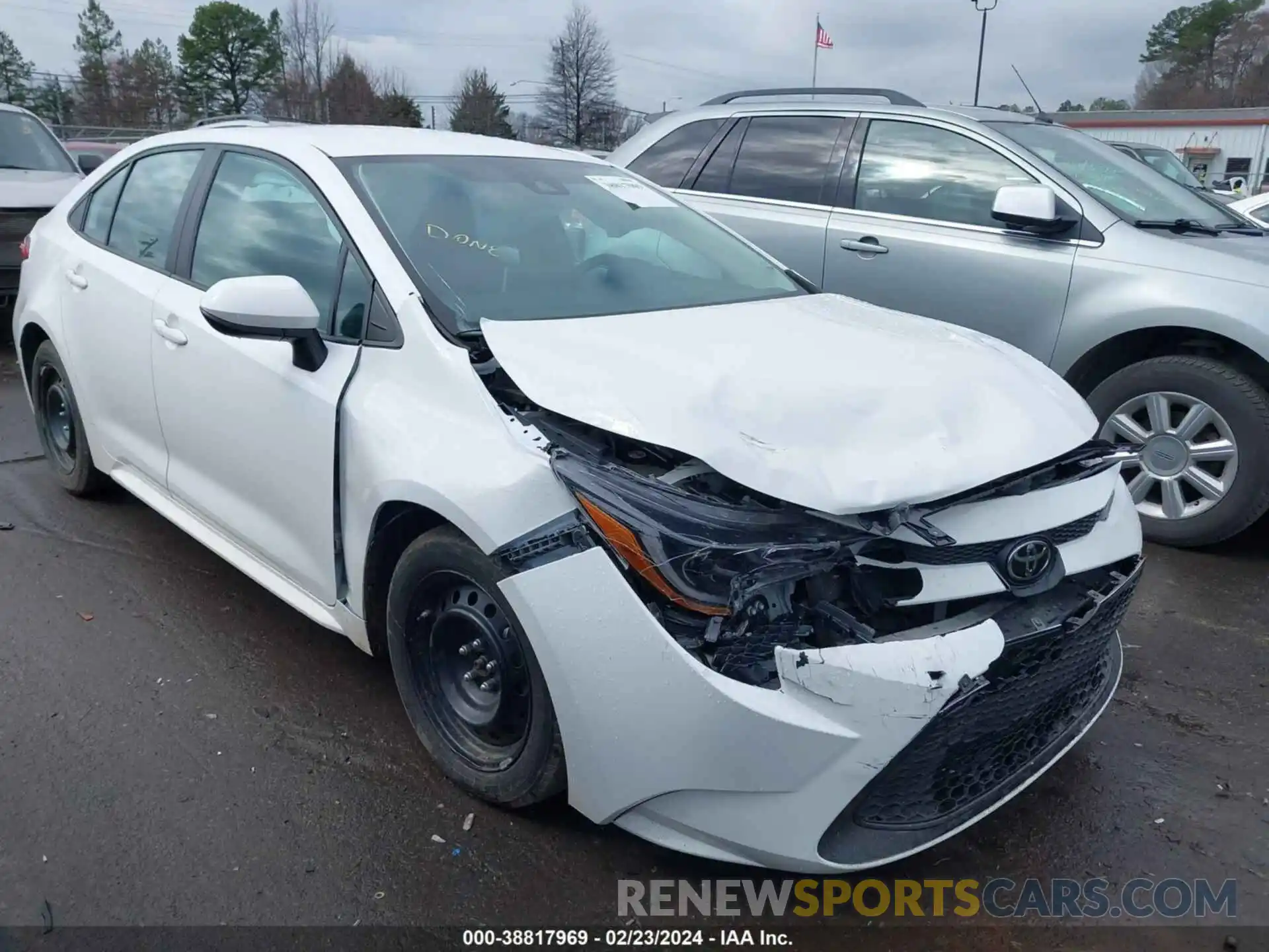 1 Photograph of a damaged car 5YFEPRAE7LP145773 TOYOTA COROLLA 2020