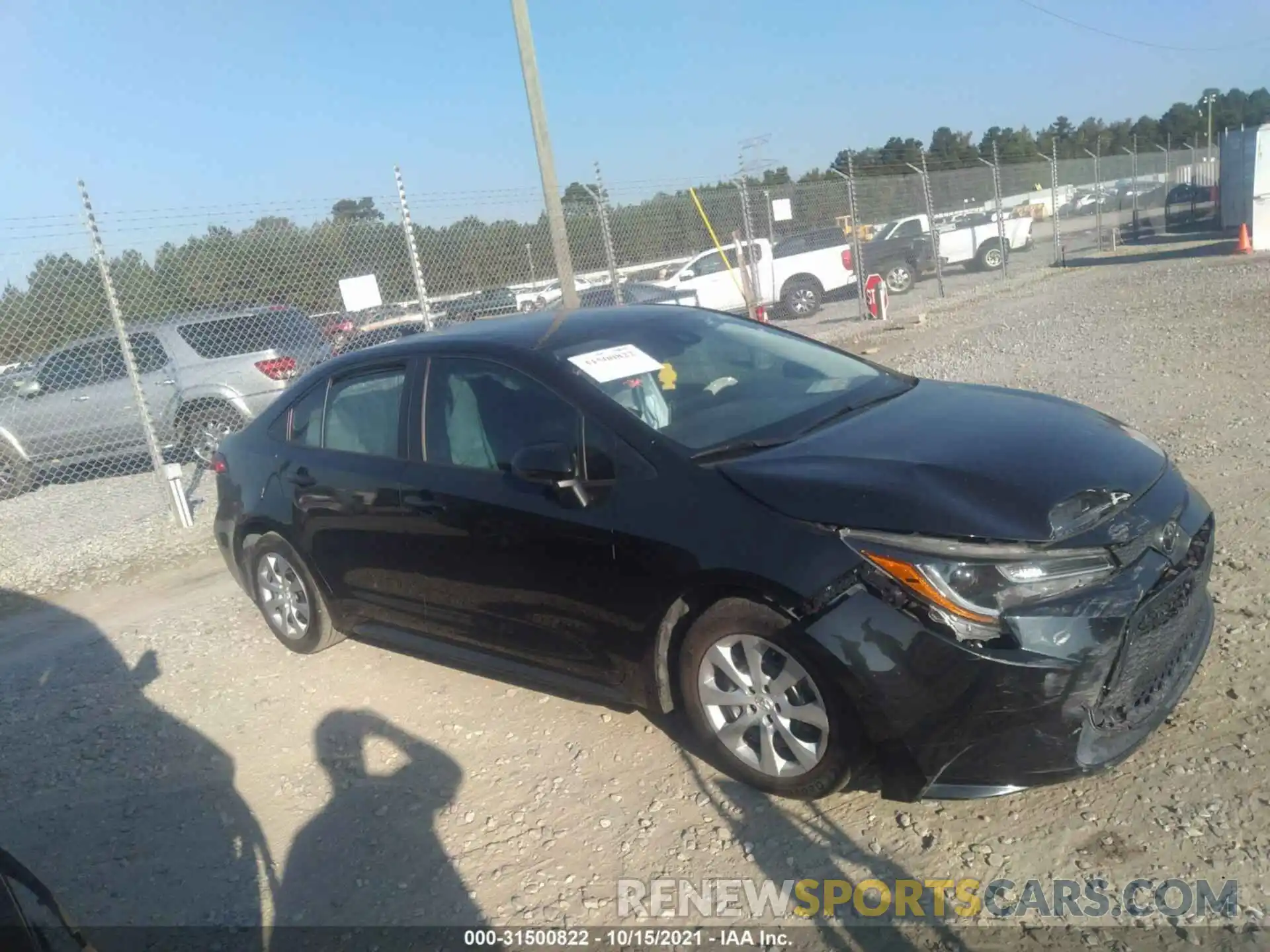 1 Photograph of a damaged car 5YFEPRAE8LP004288 TOYOTA COROLLA 2020