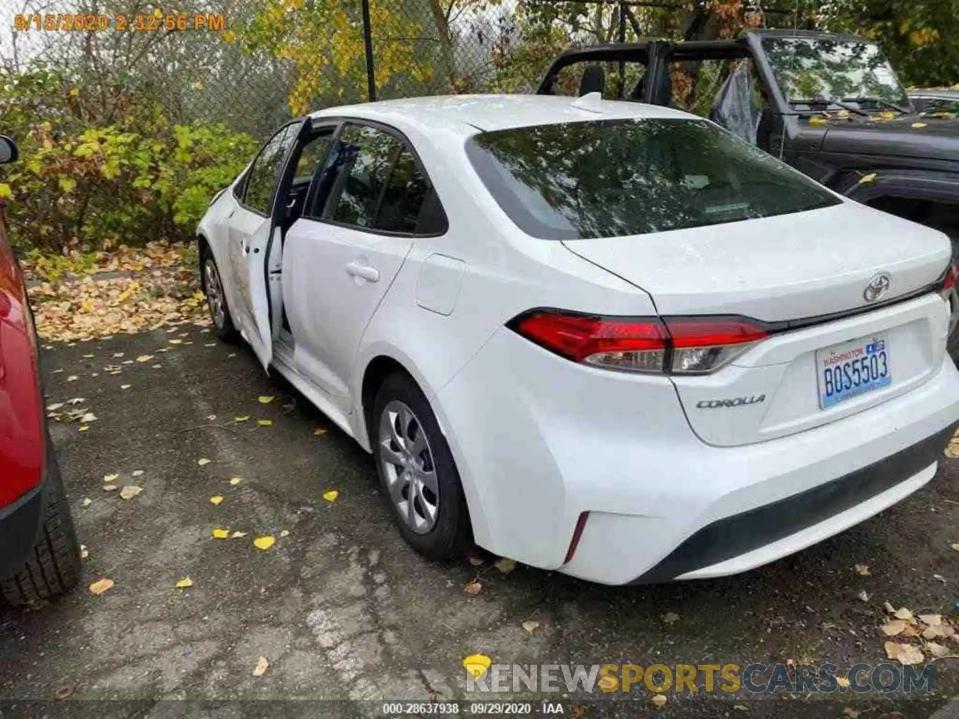 13 Photograph of a damaged car 5YFEPRAE8LP004937 TOYOTA COROLLA 2020