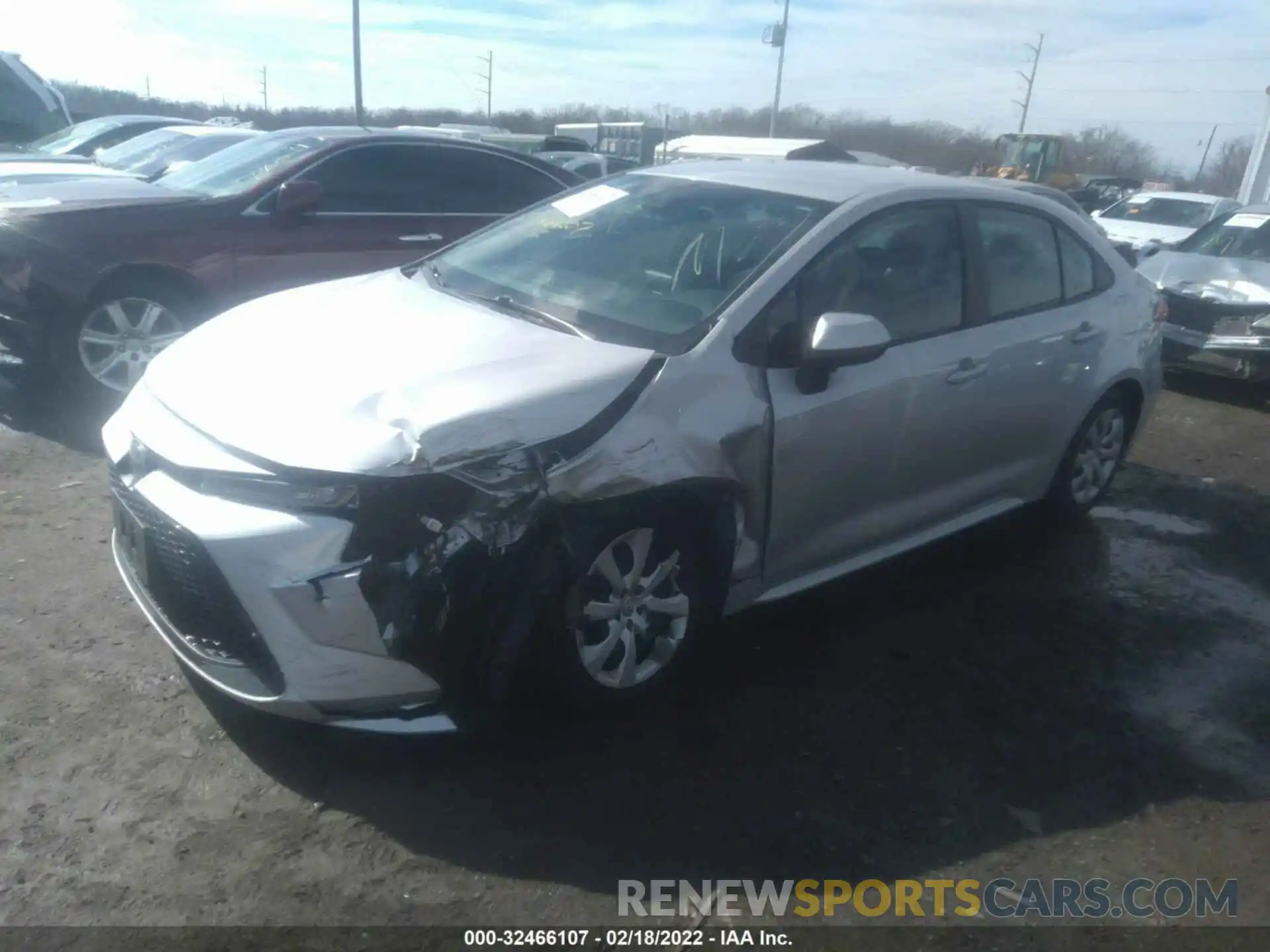 2 Photograph of a damaged car 5YFEPRAE8LP005845 TOYOTA COROLLA 2020