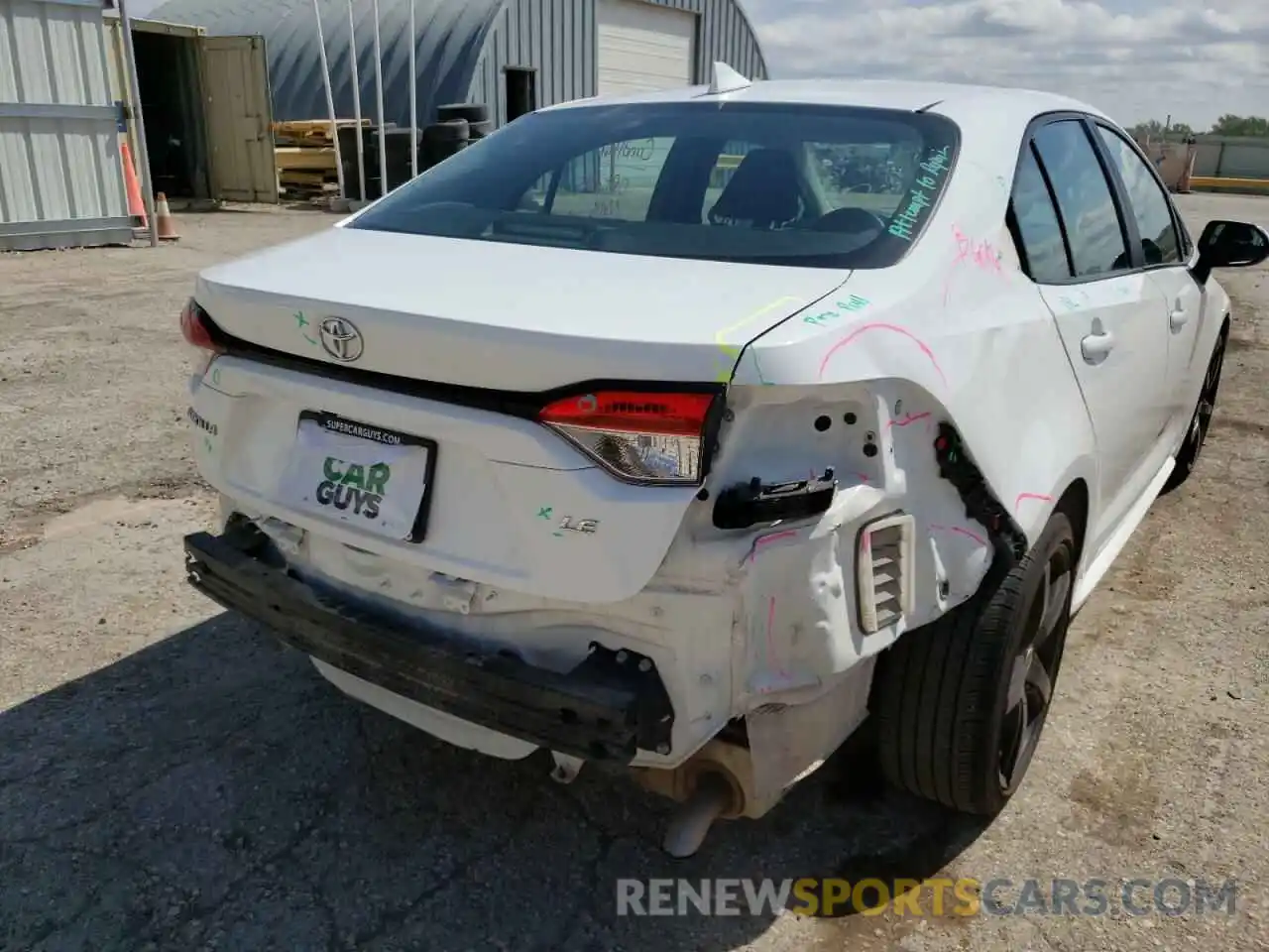 9 Photograph of a damaged car 5YFEPRAE8LP009569 TOYOTA COROLLA 2020