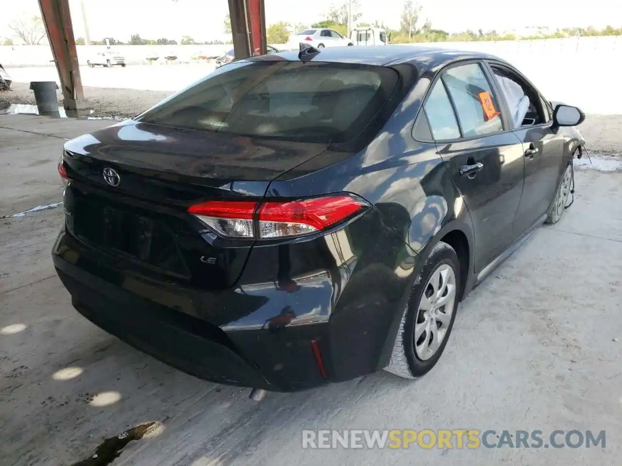 4 Photograph of a damaged car 5YFEPRAE8LP009992 TOYOTA COROLLA 2020