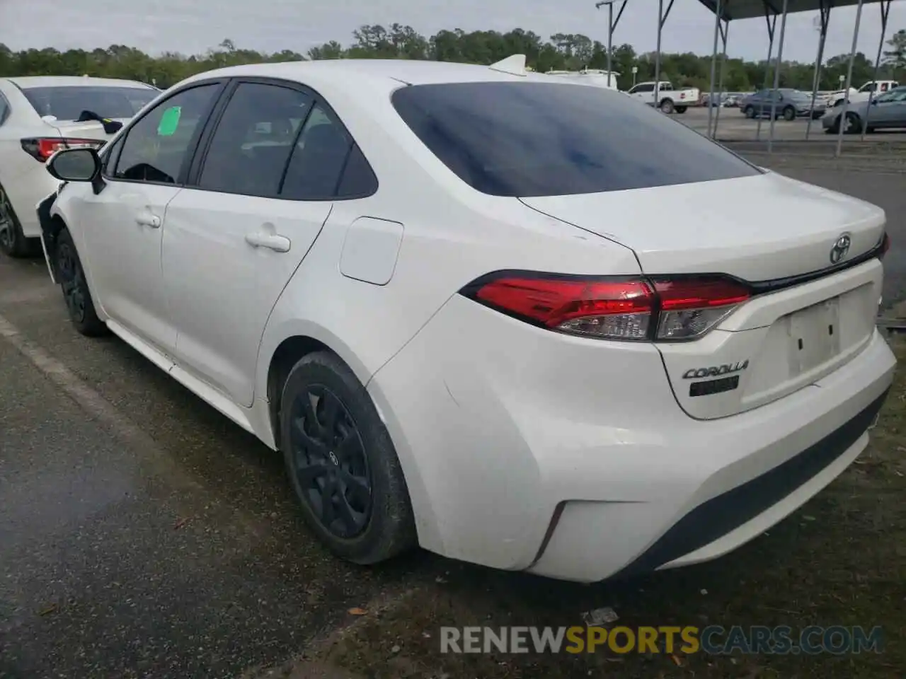 3 Photograph of a damaged car 5YFEPRAE8LP013573 TOYOTA COROLLA 2020