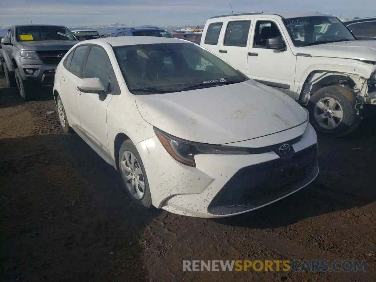 1 Photograph of a damaged car 5YFEPRAE8LP015999 TOYOTA COROLLA 2020