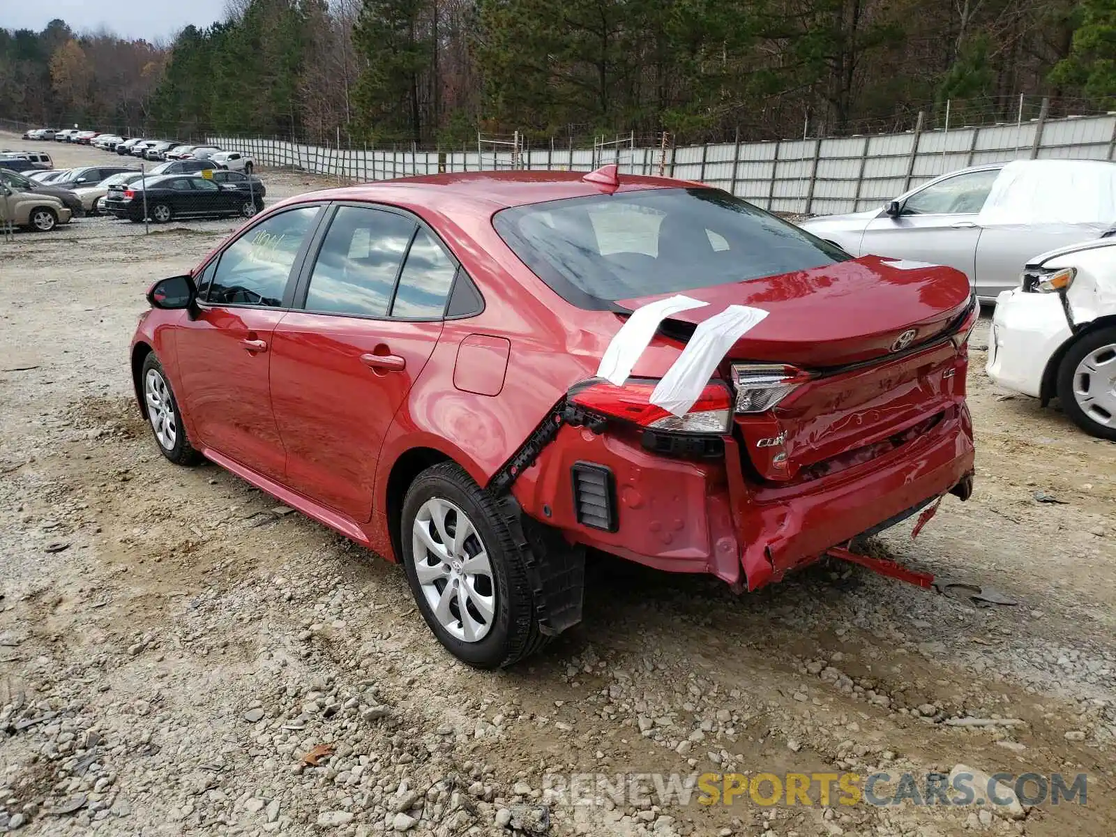 3 Photograph of a damaged car 5YFEPRAE8LP017221 TOYOTA COROLLA 2020