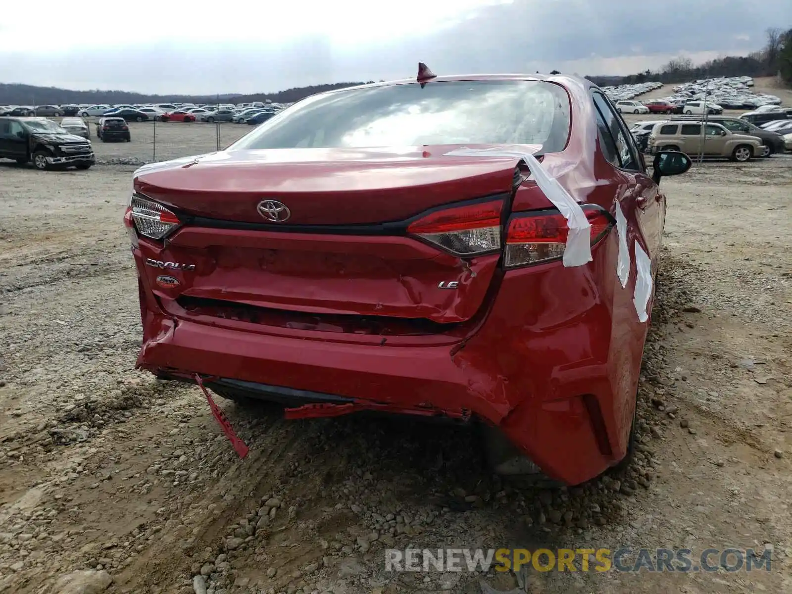 8 Photograph of a damaged car 5YFEPRAE8LP017221 TOYOTA COROLLA 2020