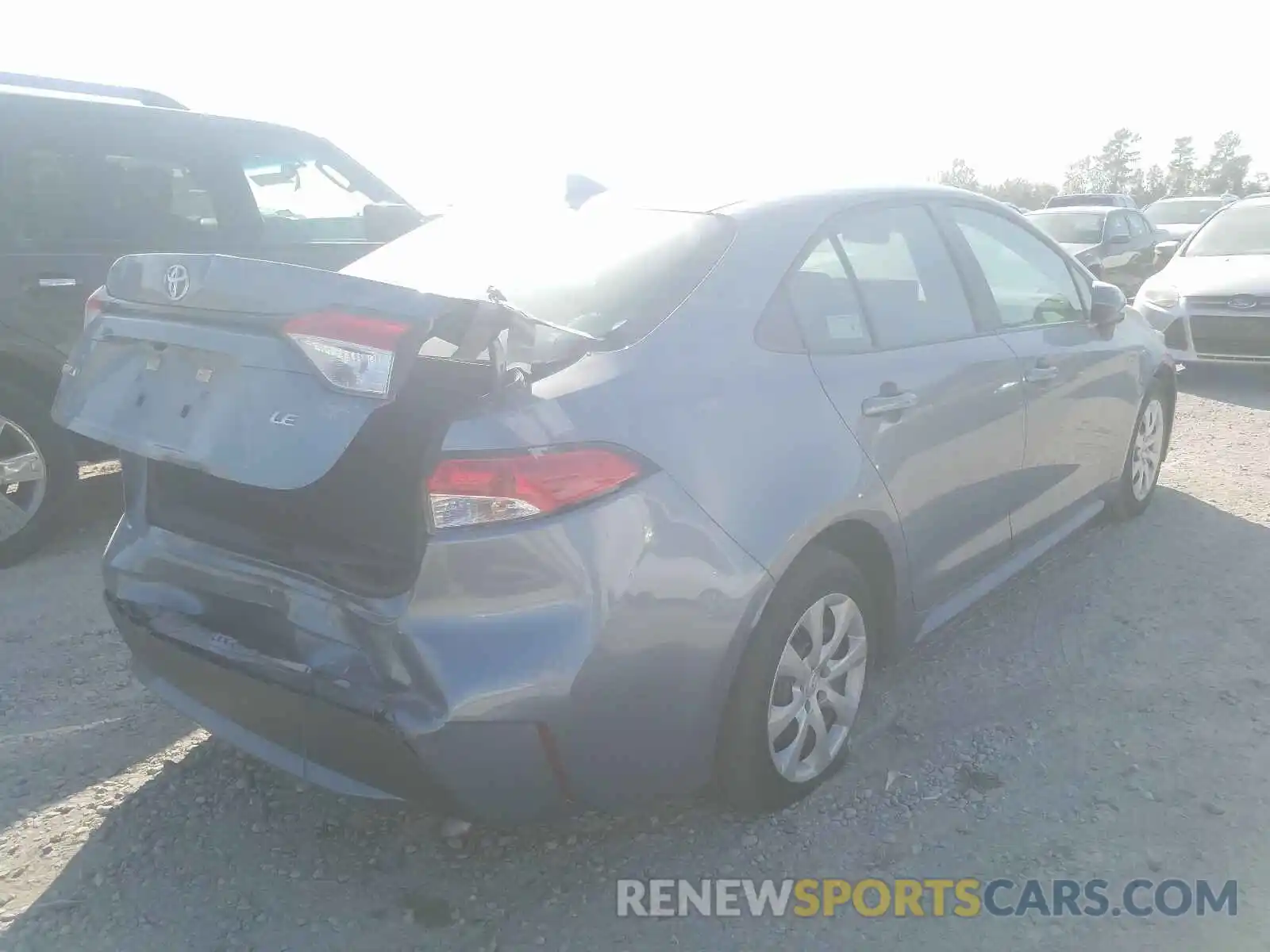 4 Photograph of a damaged car 5YFEPRAE8LP017980 TOYOTA COROLLA 2020