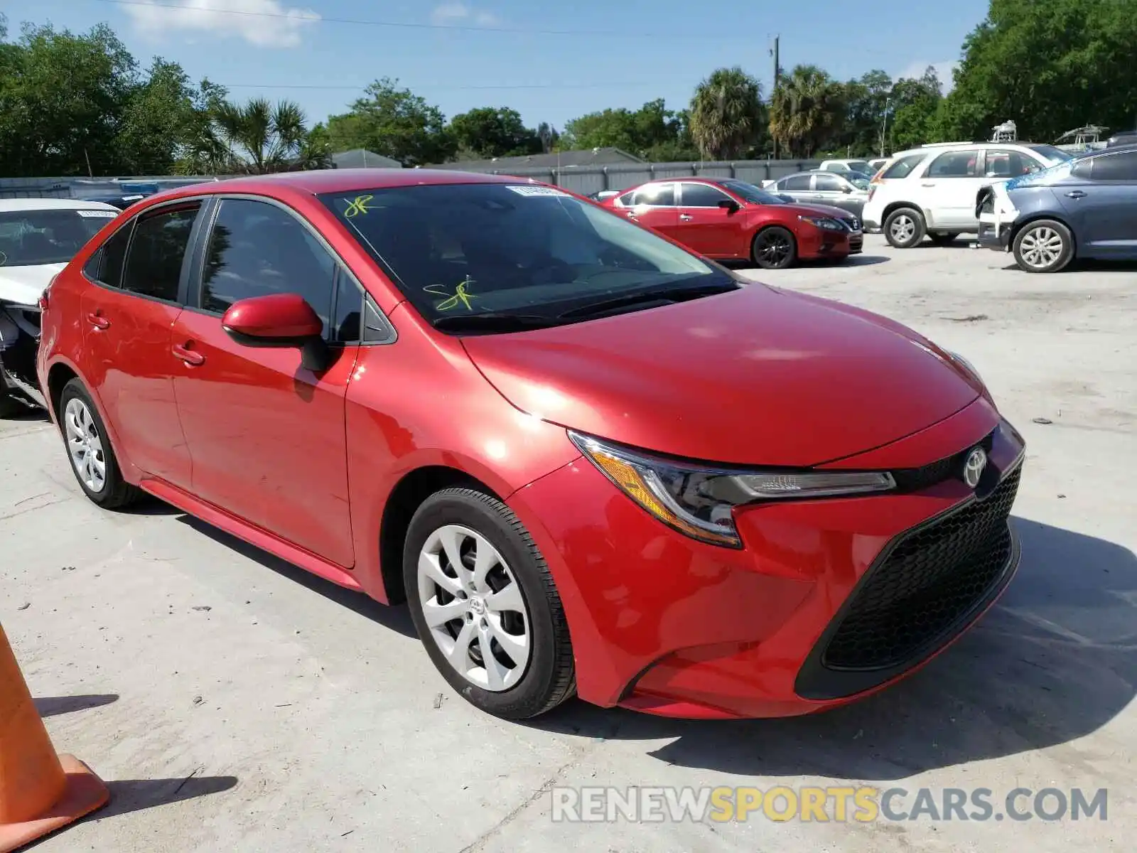 1 Photograph of a damaged car 5YFEPRAE8LP018501 TOYOTA COROLLA 2020