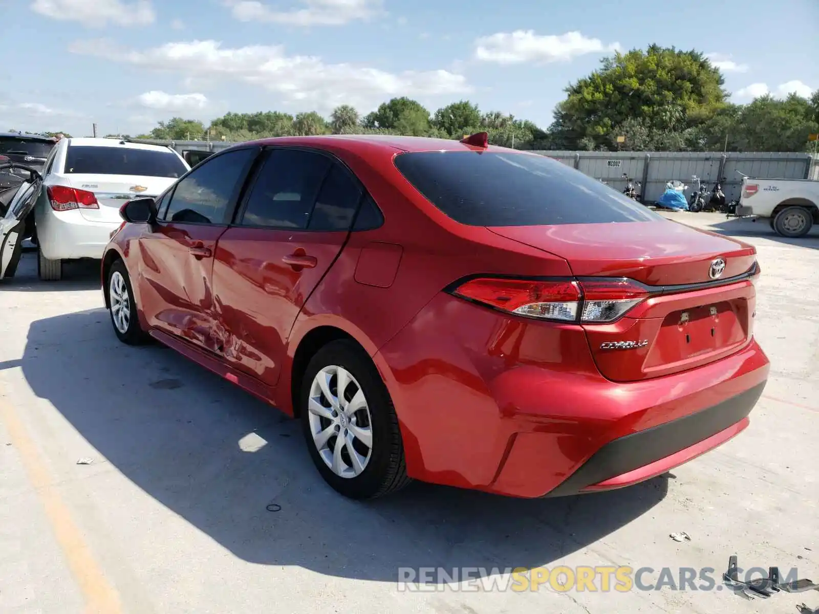 3 Photograph of a damaged car 5YFEPRAE8LP018501 TOYOTA COROLLA 2020