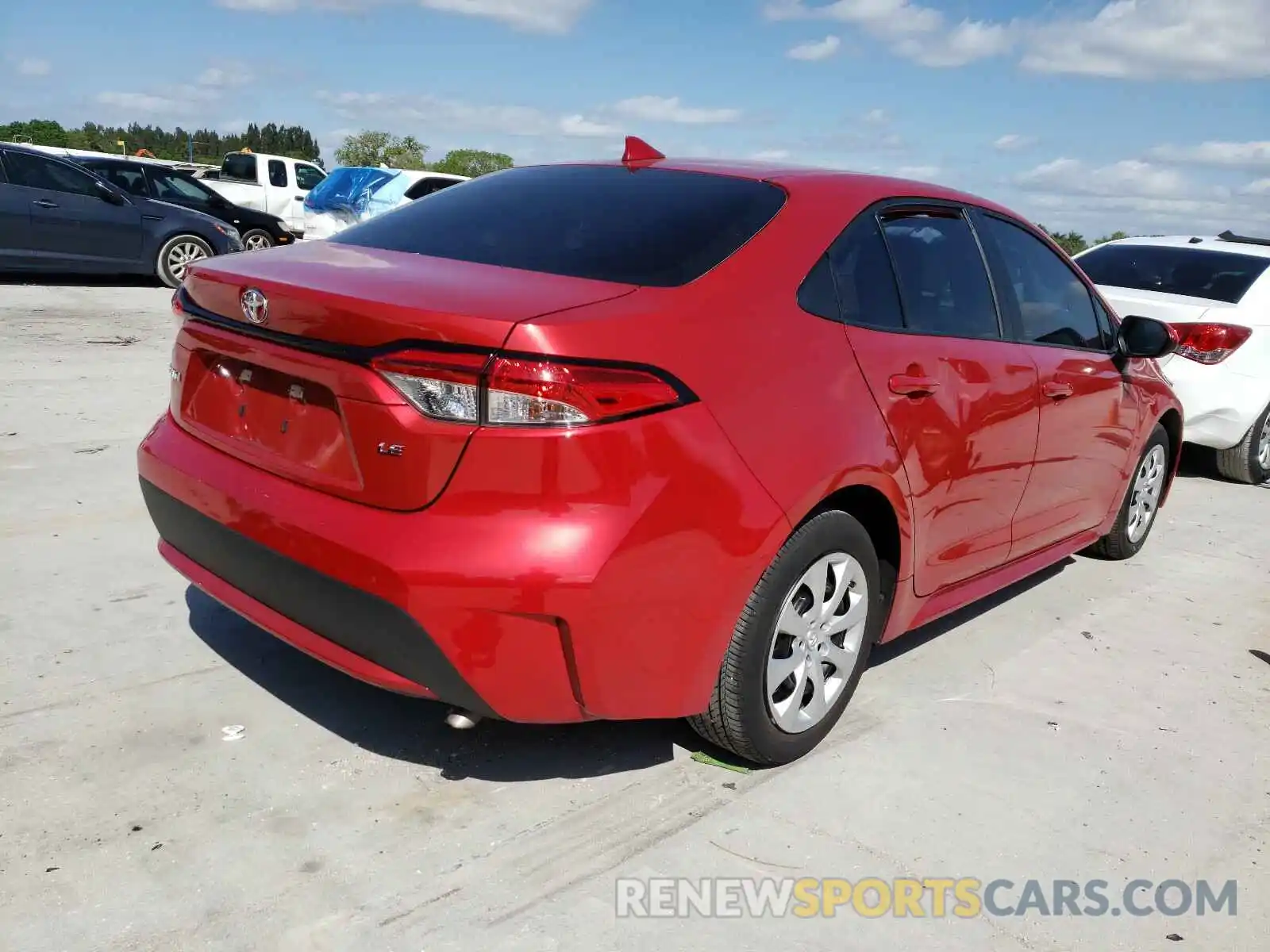 4 Photograph of a damaged car 5YFEPRAE8LP018501 TOYOTA COROLLA 2020