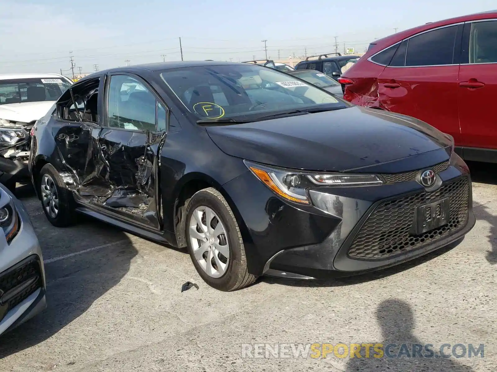 1 Photograph of a damaged car 5YFEPRAE8LP019311 TOYOTA COROLLA 2020