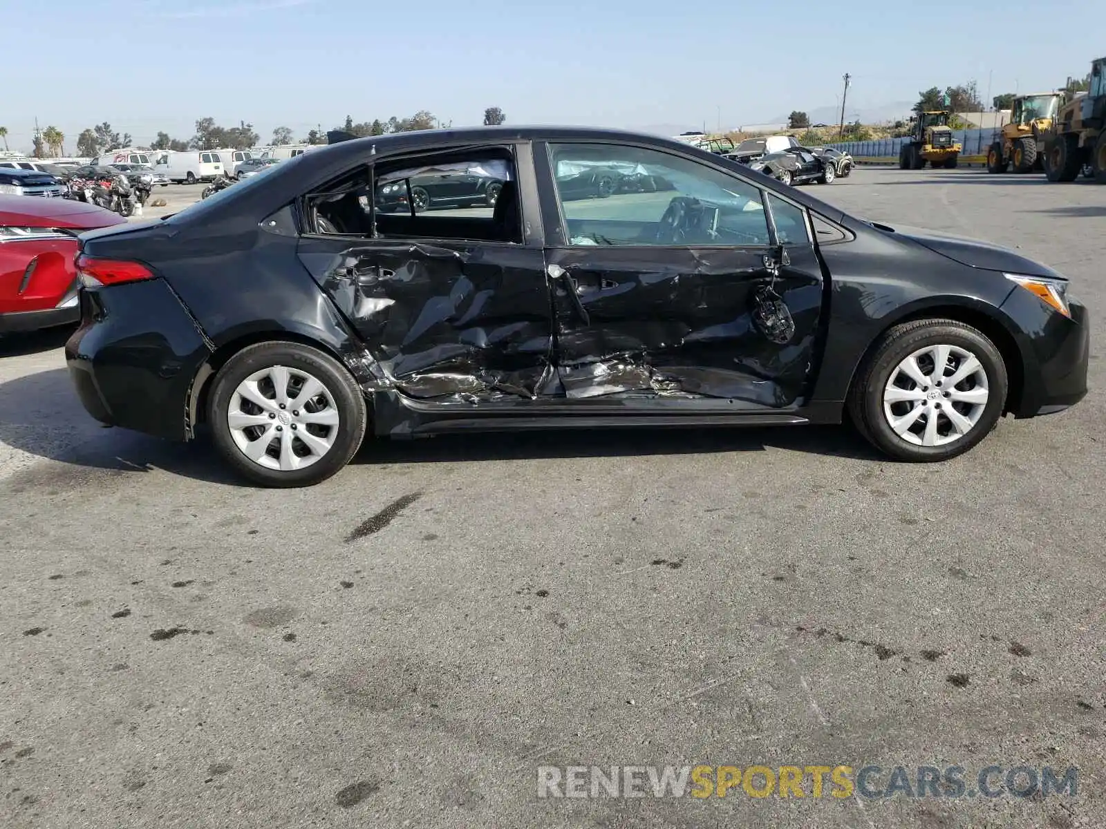 9 Photograph of a damaged car 5YFEPRAE8LP019311 TOYOTA COROLLA 2020