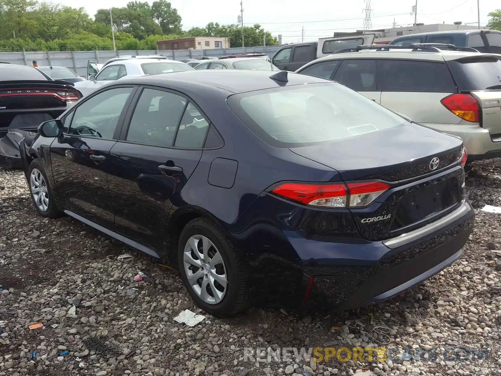 3 Photograph of a damaged car 5YFEPRAE8LP019552 TOYOTA COROLLA 2020