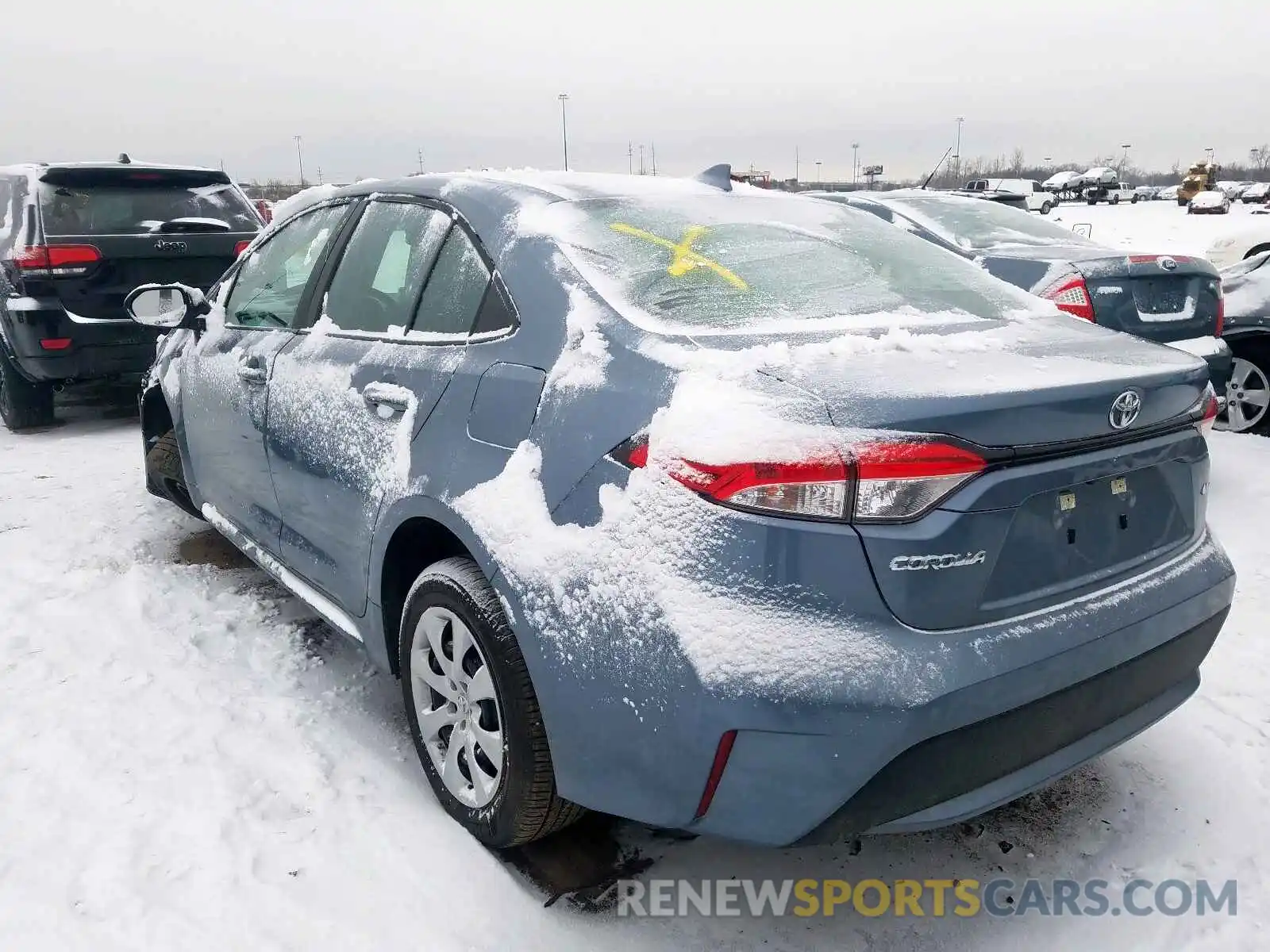 3 Photograph of a damaged car 5YFEPRAE8LP021785 TOYOTA COROLLA 2020