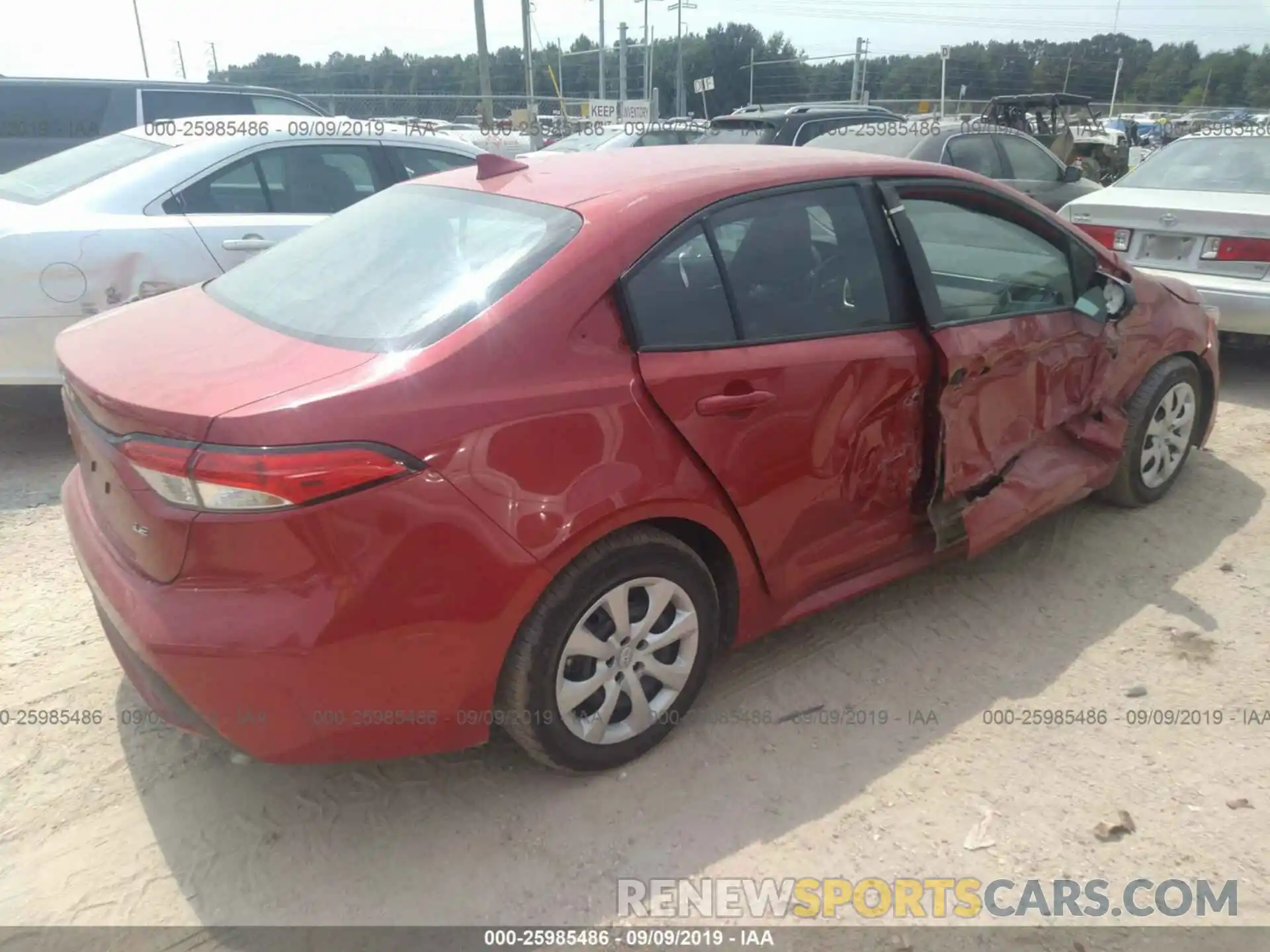 4 Photograph of a damaged car 5YFEPRAE8LP021799 TOYOTA COROLLA 2020