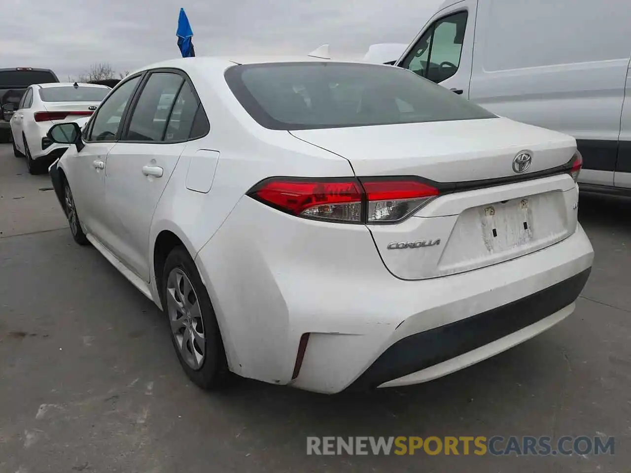 3 Photograph of a damaged car 5YFEPRAE8LP024878 TOYOTA COROLLA 2020