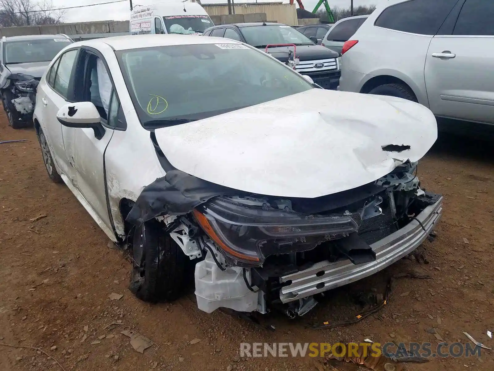 1 Photograph of a damaged car 5YFEPRAE8LP025206 TOYOTA COROLLA 2020