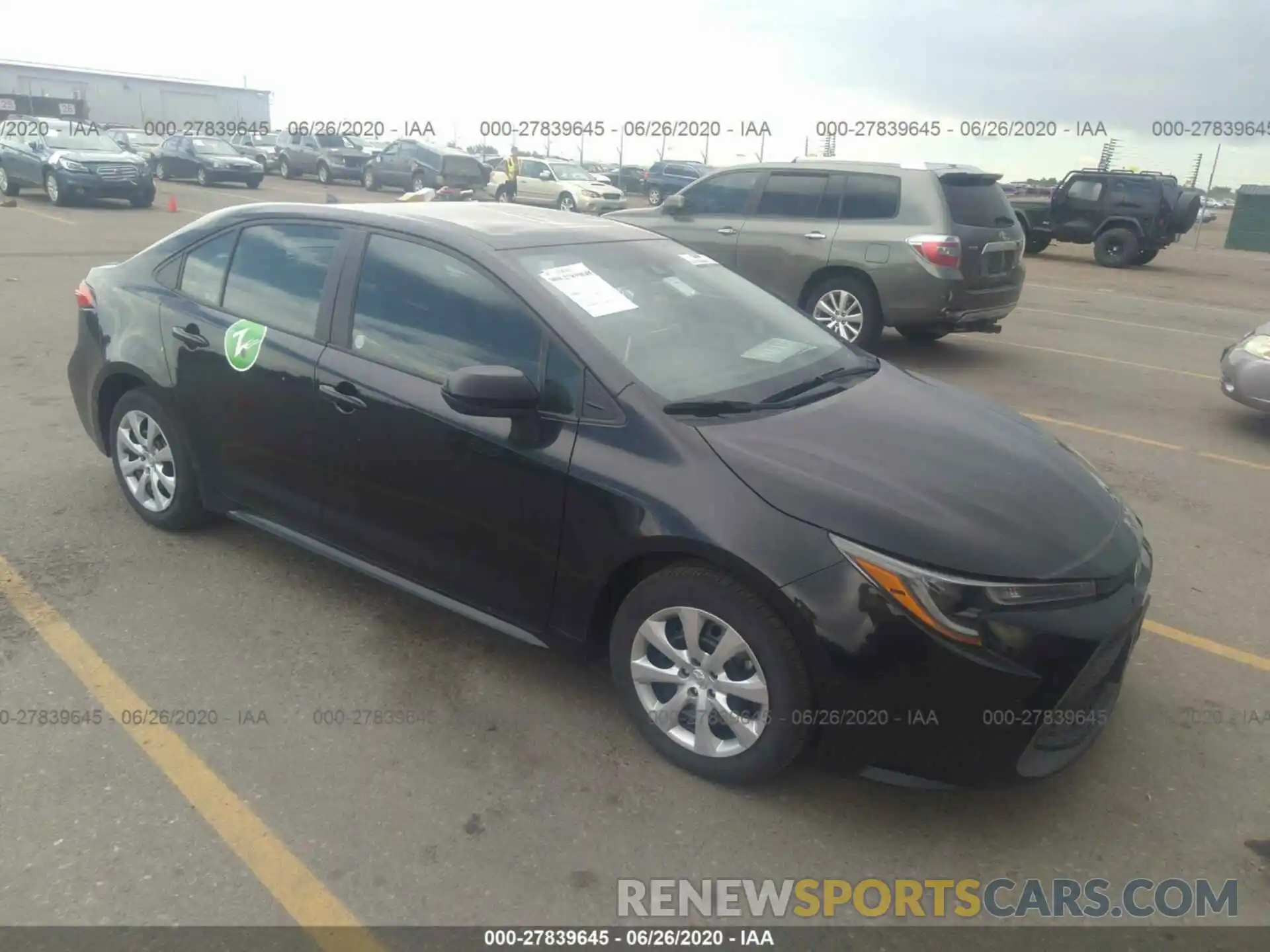 1 Photograph of a damaged car 5YFEPRAE8LP025657 TOYOTA COROLLA 2020