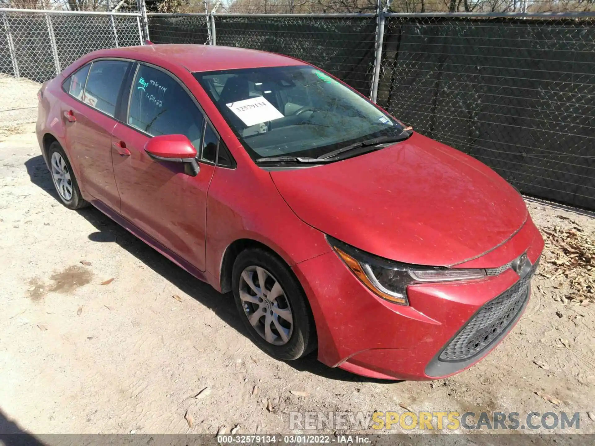 1 Photograph of a damaged car 5YFEPRAE8LP026064 TOYOTA COROLLA 2020