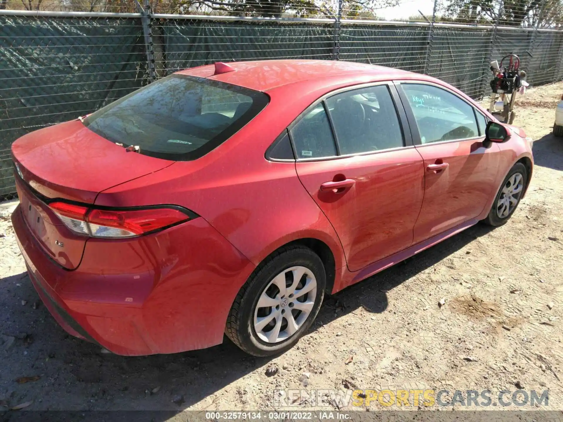 4 Photograph of a damaged car 5YFEPRAE8LP026064 TOYOTA COROLLA 2020