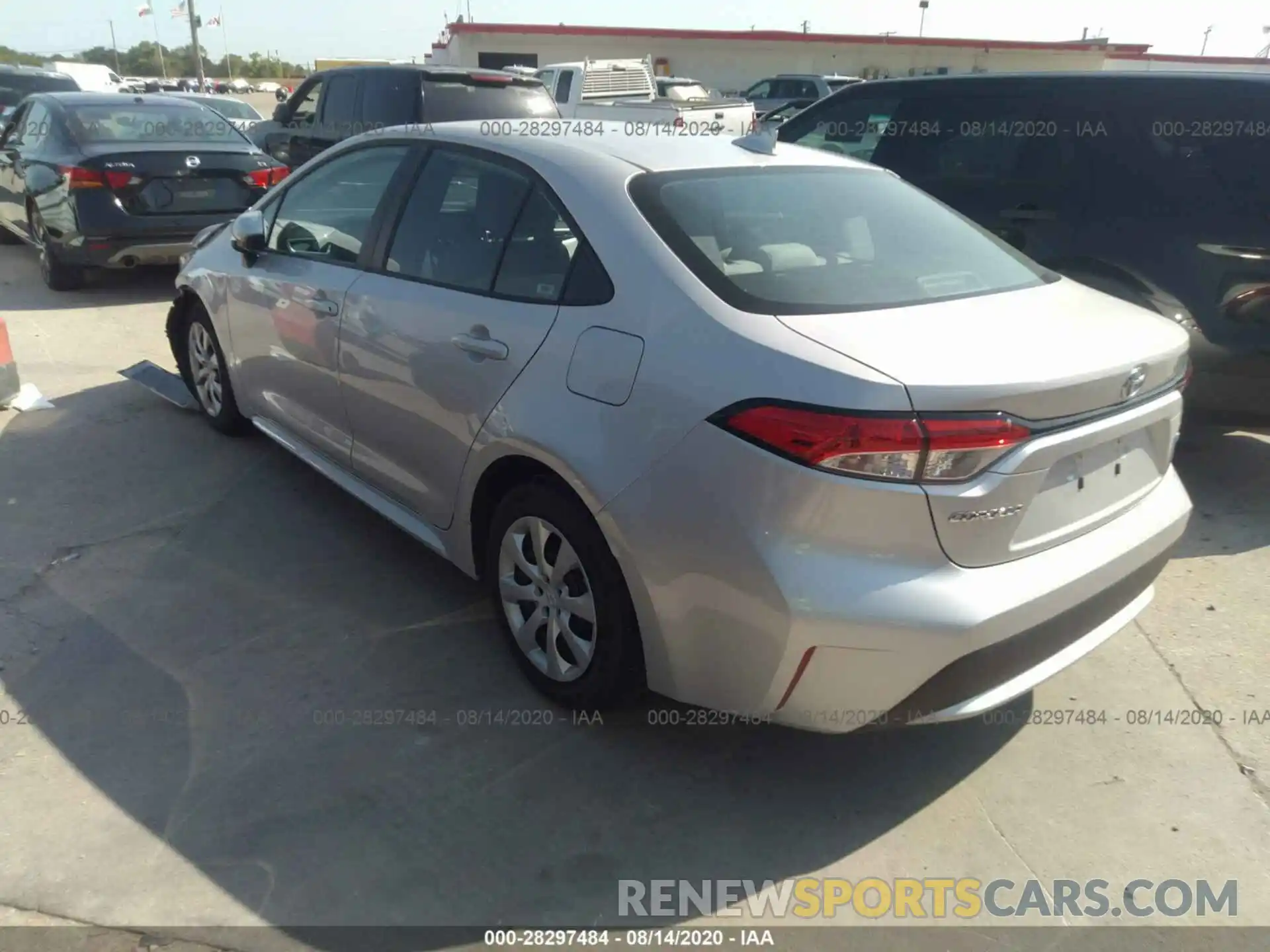 3 Photograph of a damaged car 5YFEPRAE8LP026713 TOYOTA COROLLA 2020