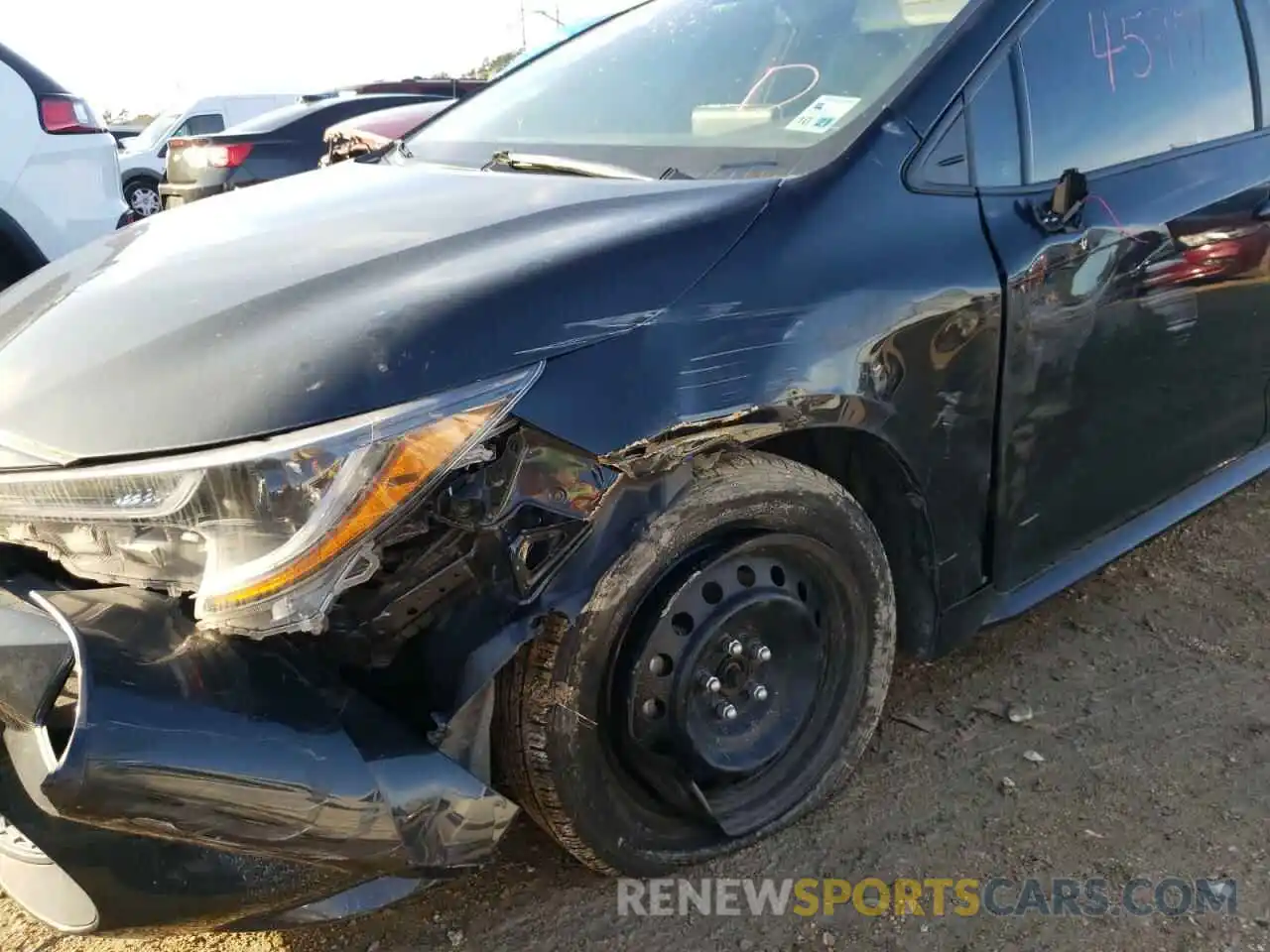 9 Photograph of a damaged car 5YFEPRAE8LP027117 TOYOTA COROLLA 2020