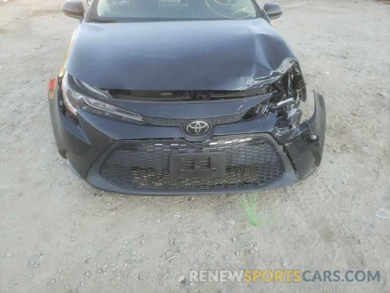 9 Photograph of a damaged car 5YFEPRAE8LP027439 TOYOTA COROLLA 2020