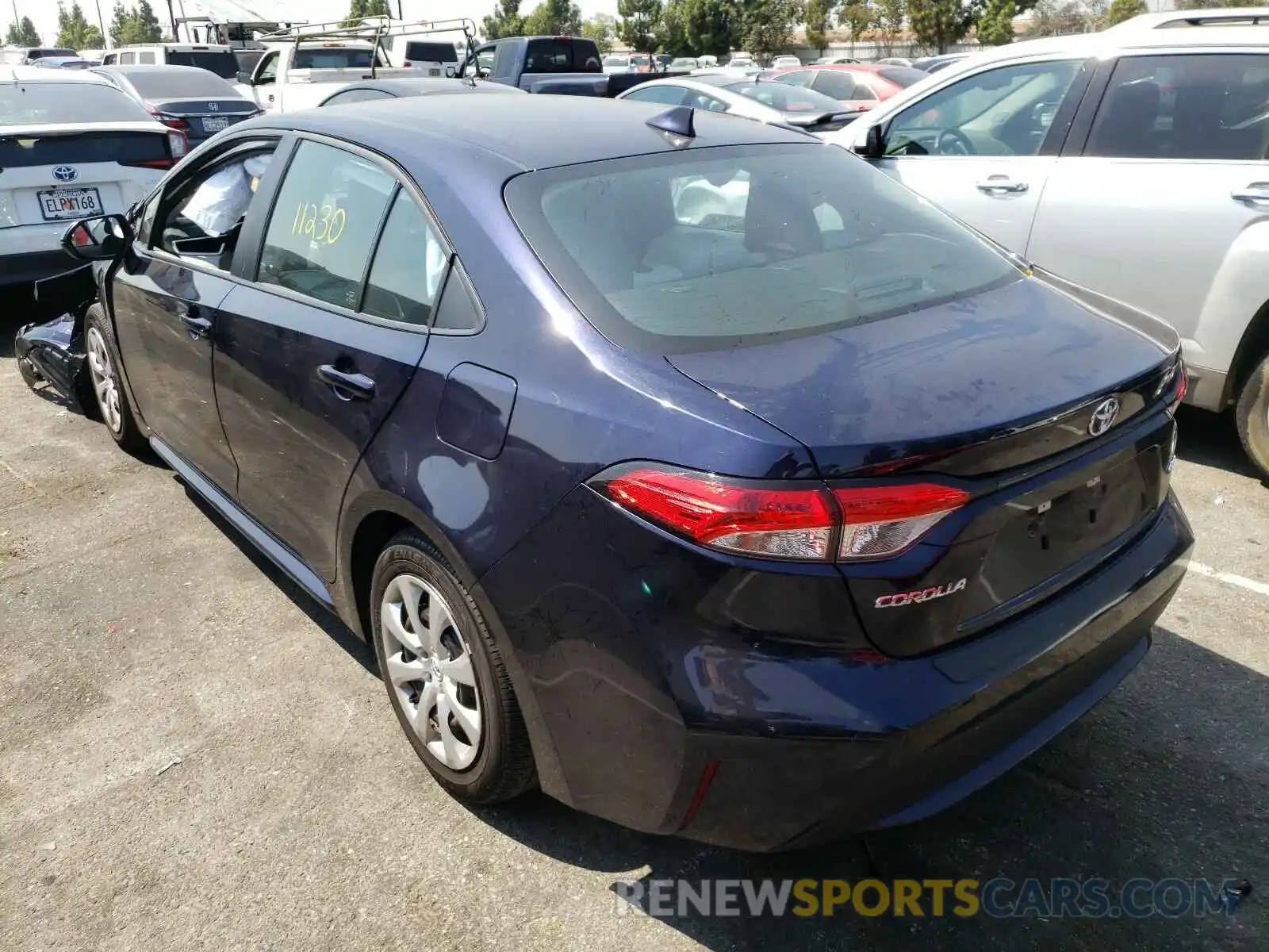 3 Photograph of a damaged car 5YFEPRAE8LP027585 TOYOTA COROLLA 2020