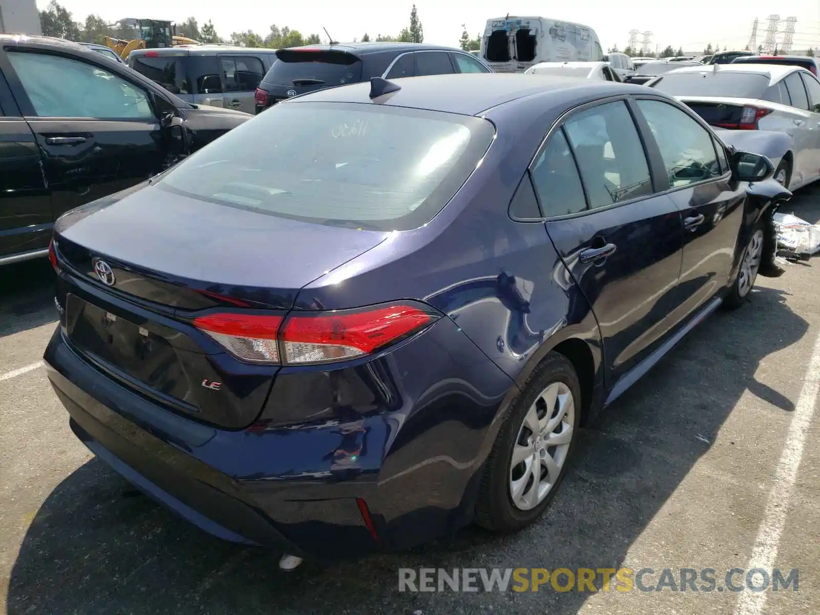 4 Photograph of a damaged car 5YFEPRAE8LP027585 TOYOTA COROLLA 2020