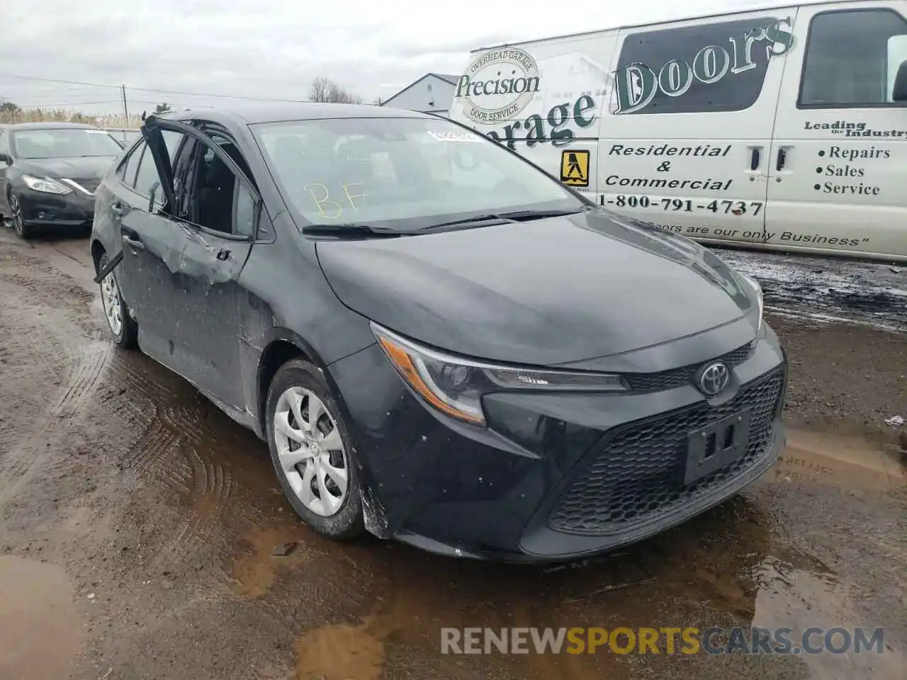 1 Photograph of a damaged car 5YFEPRAE8LP029613 TOYOTA COROLLA 2020