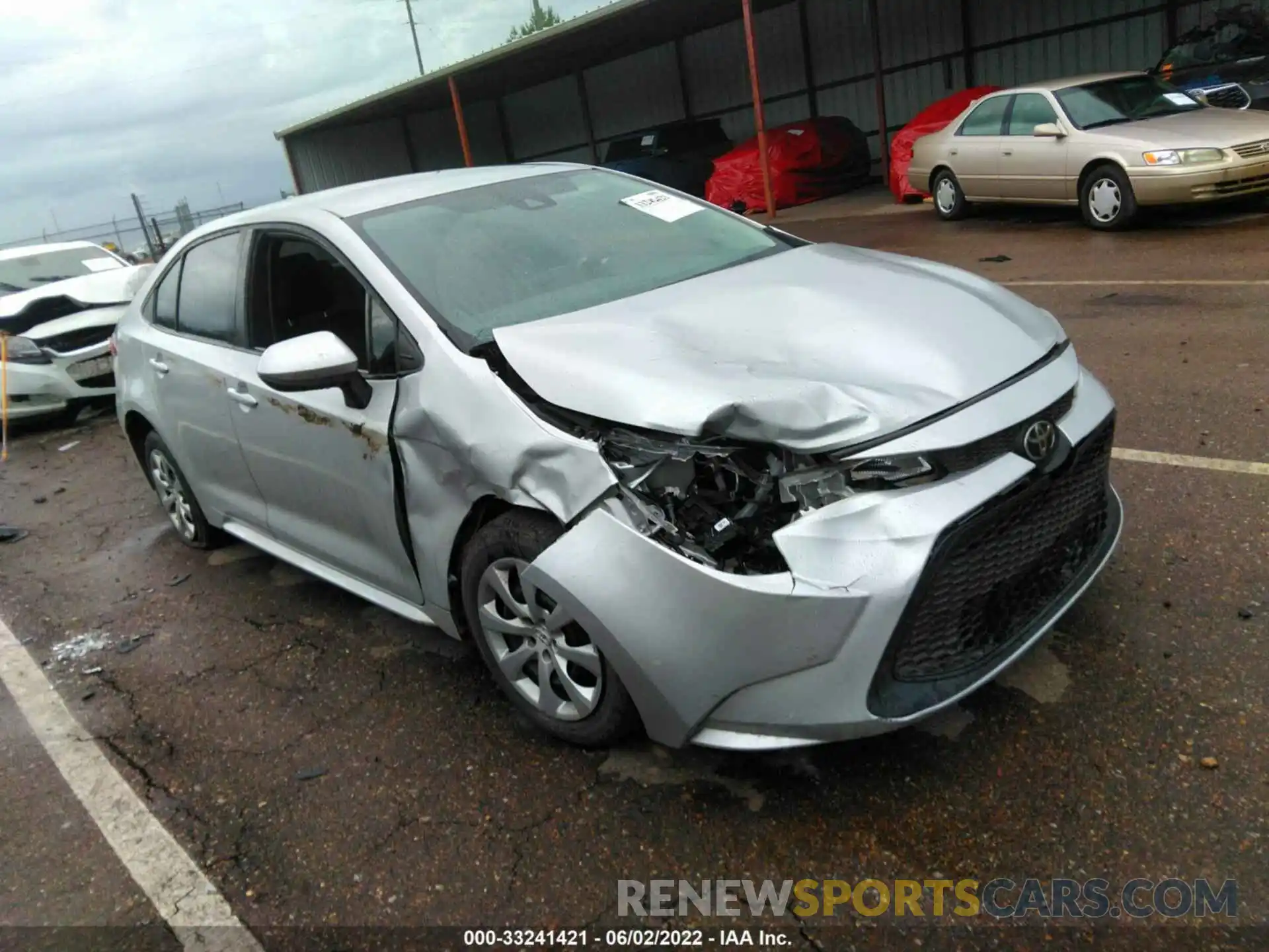 6 Photograph of a damaged car 5YFEPRAE8LP030759 TOYOTA COROLLA 2020